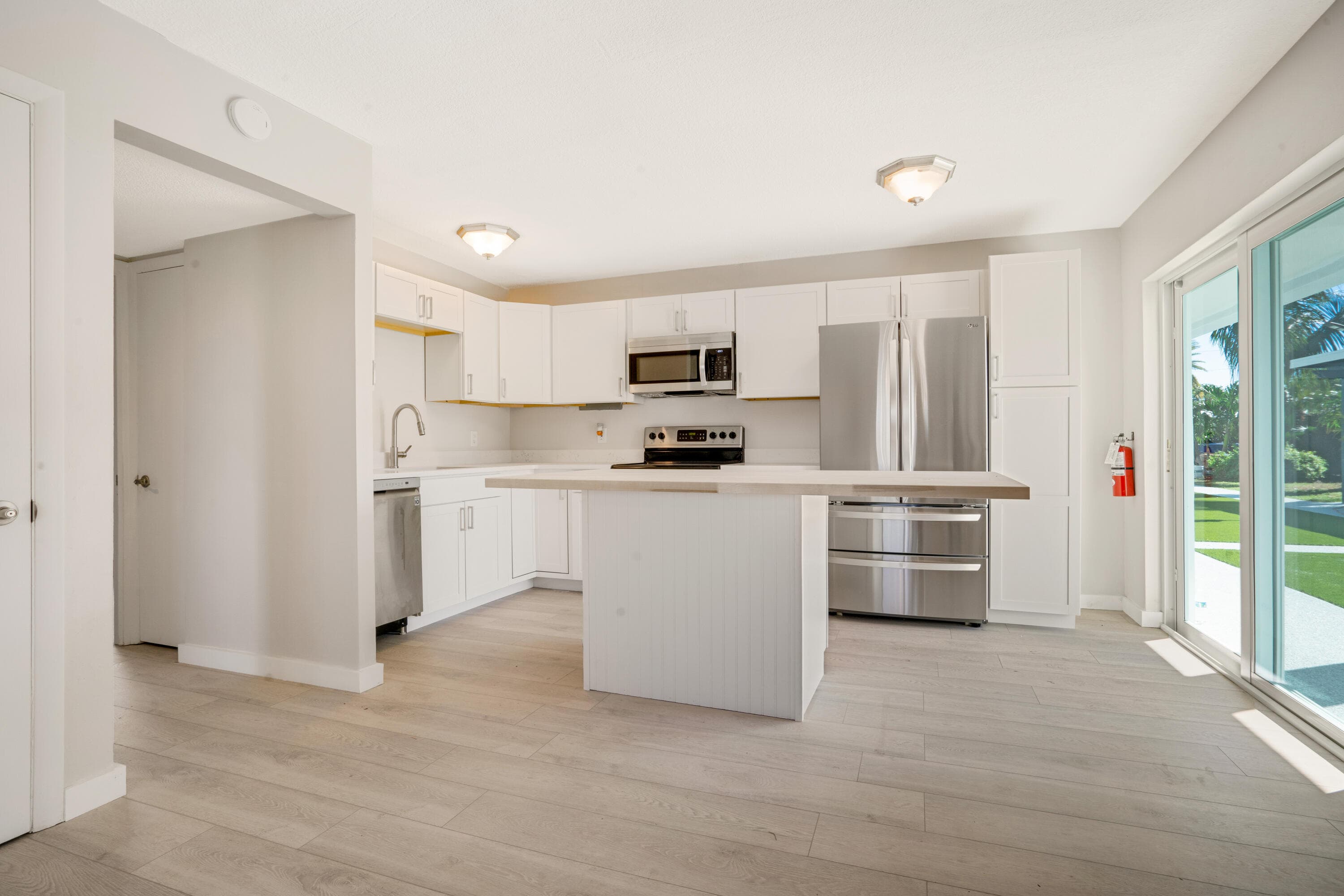 2649 Lake Drive 1, Singer Island, FL 33404 — photo 42 of 60
