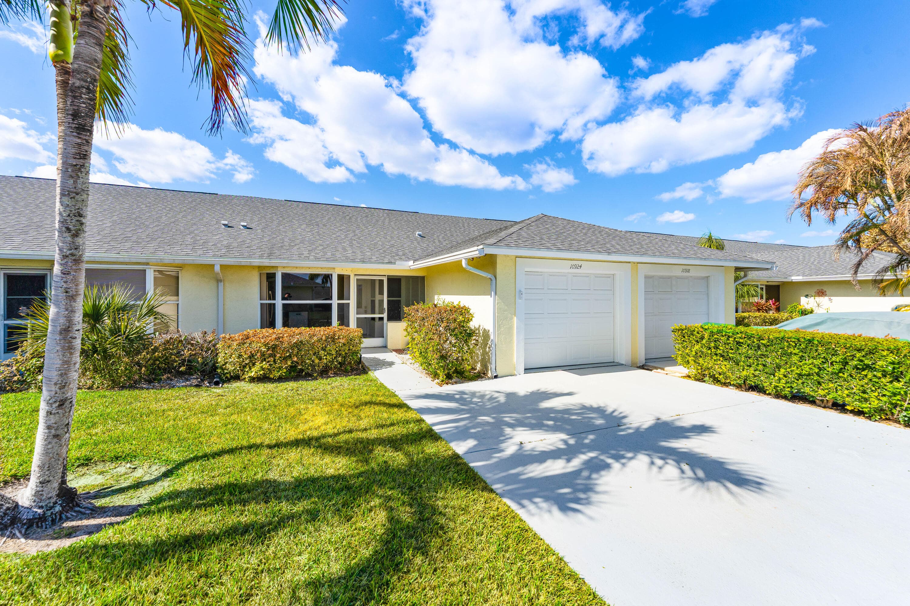 10924 SE Stonehill Lane, Hobe Sound, FL 33455 — photo 1 of 28