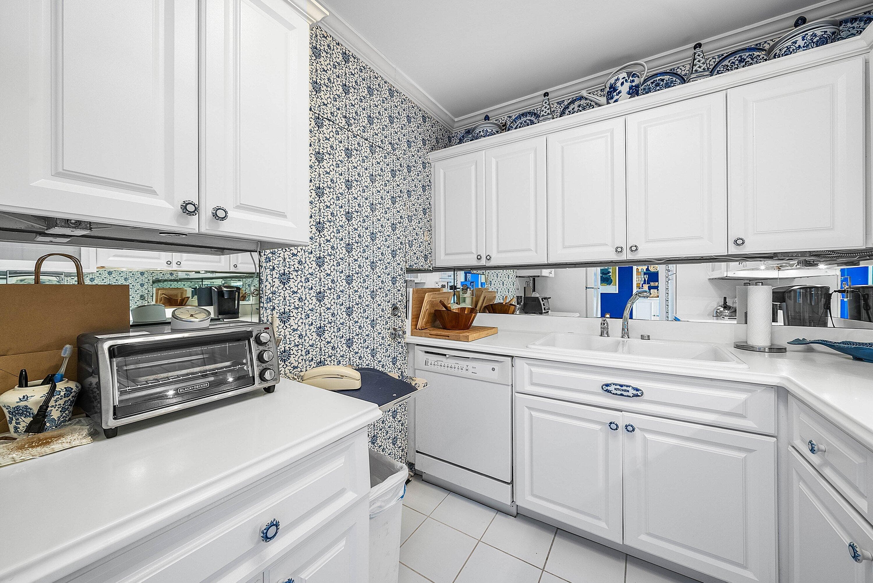 2600 N Flagler Drive Ph 4, West Palm Beach, FL 33407 — photo 23 of 30