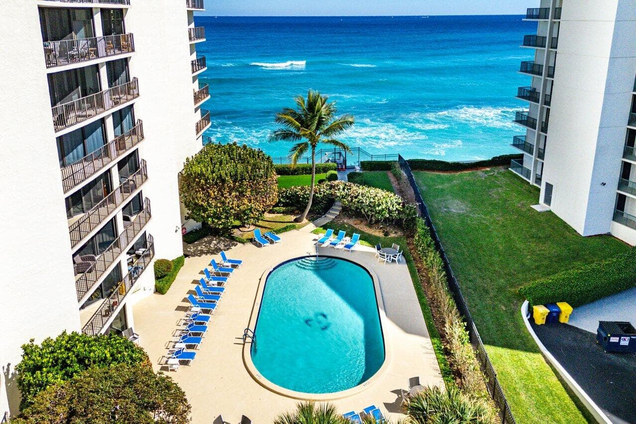 5420 N Ocean Drive 1605, Singer Island, FL 33404 — photo 3 of 55
