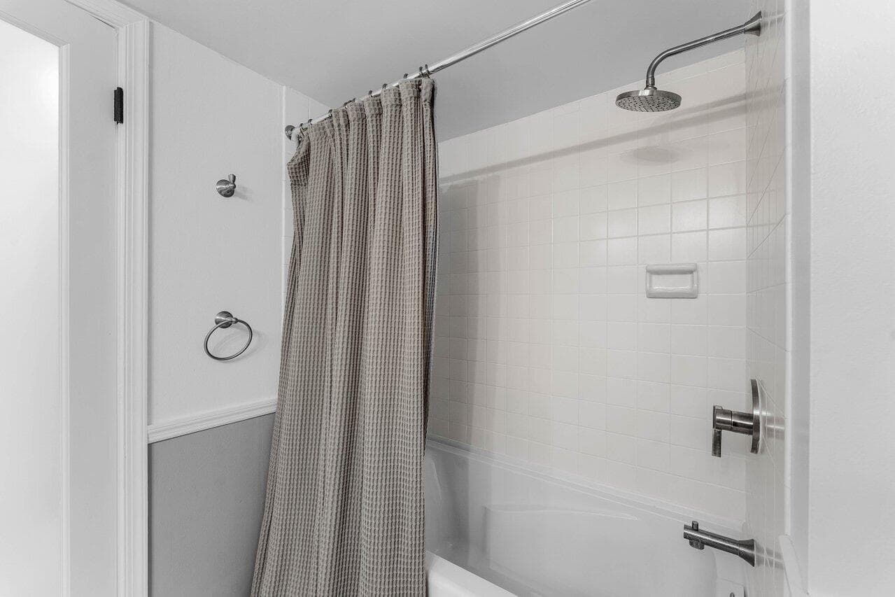 5420 N Ocean Drive 1605, Singer Island, FL 33404 — photo 39 of 55