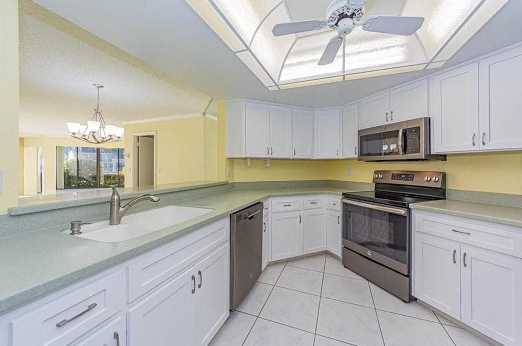 1821 Mooringline Drive 1c, Vero Beach, FL 32963 — photo 11 of 37