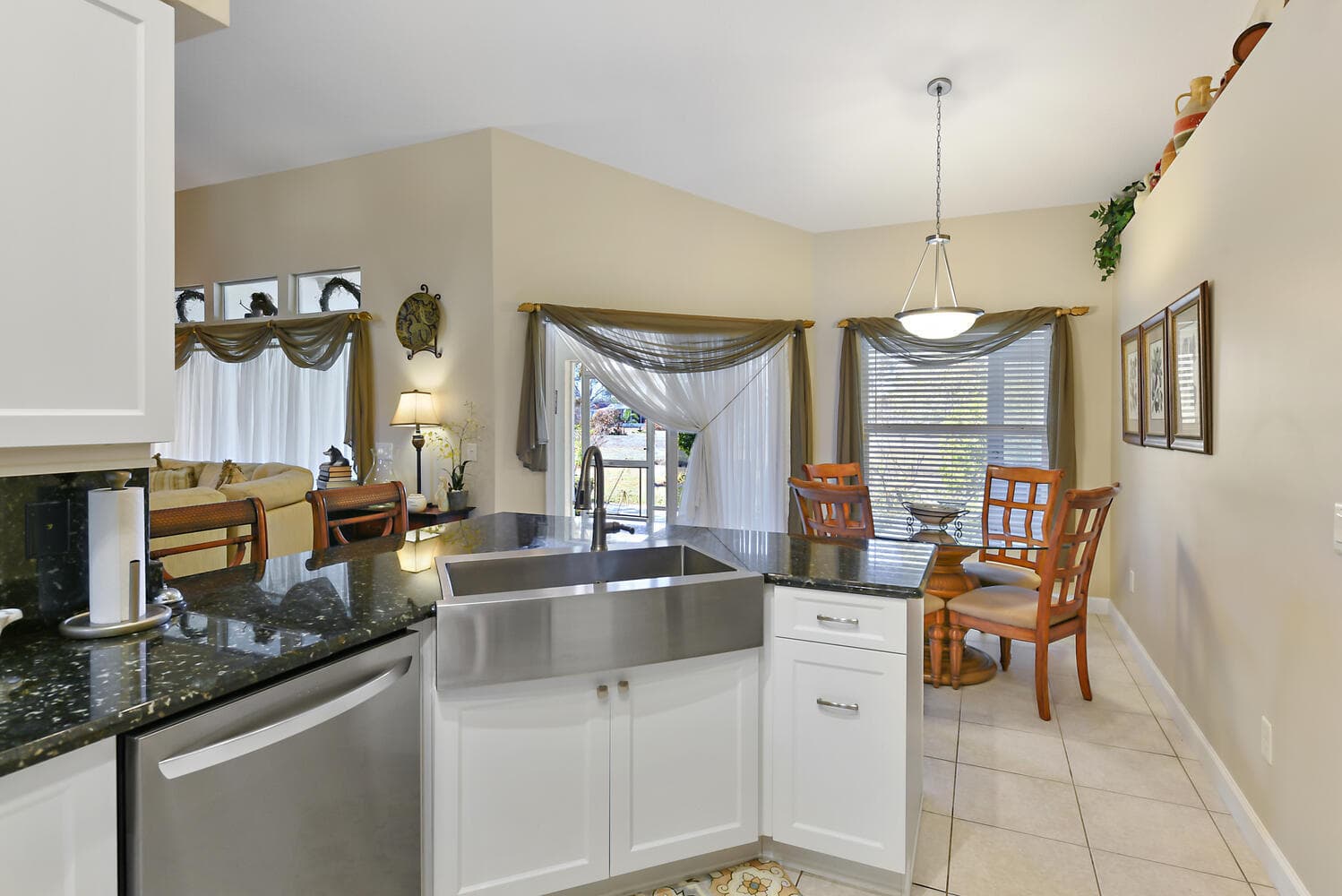 3018 SE Dalhart Road, Port St. Lucie, FL 34952 — photo 9 of 33