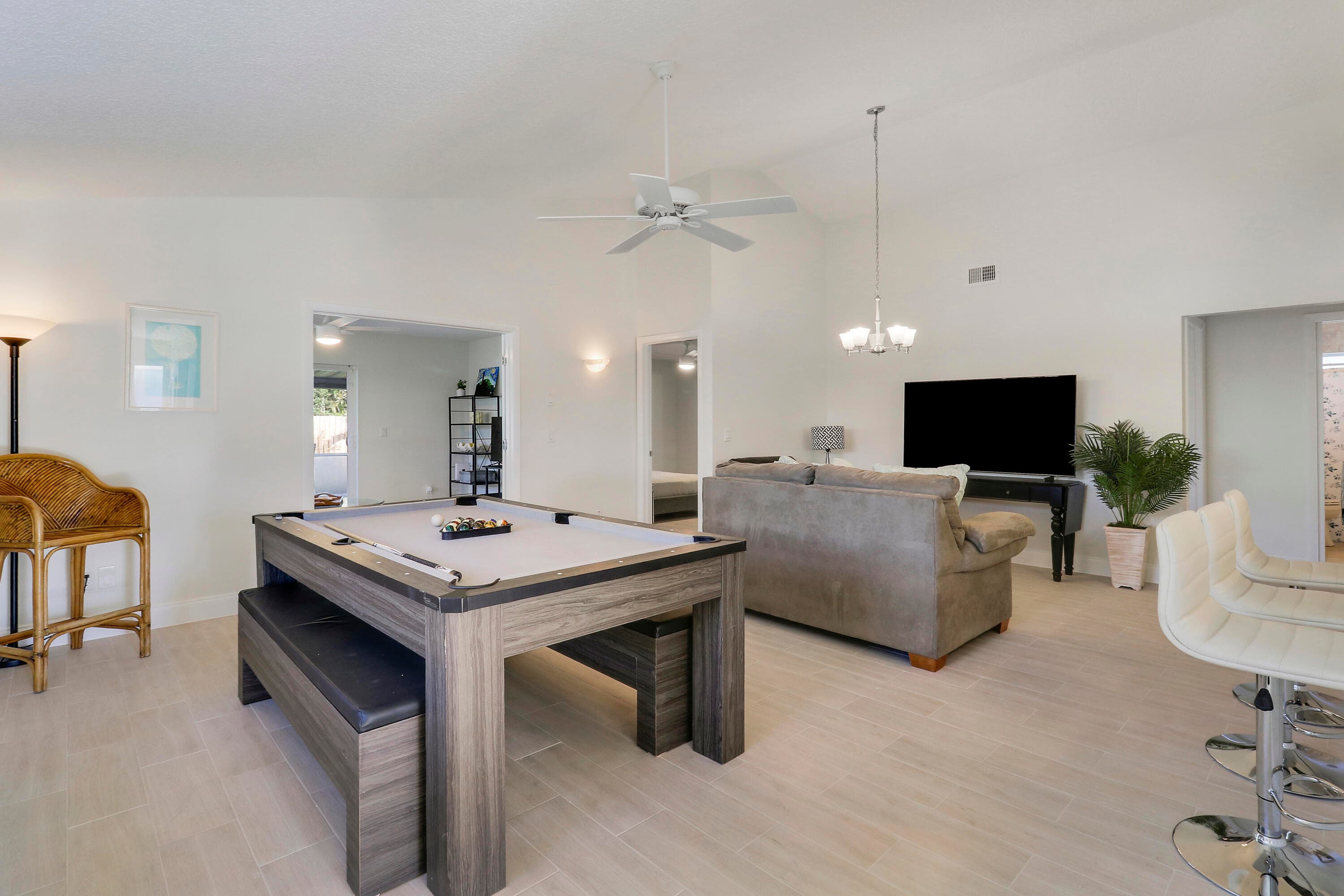 125 Arrowhead Circle, Jupiter, FL 33458 — photo 5 of 32