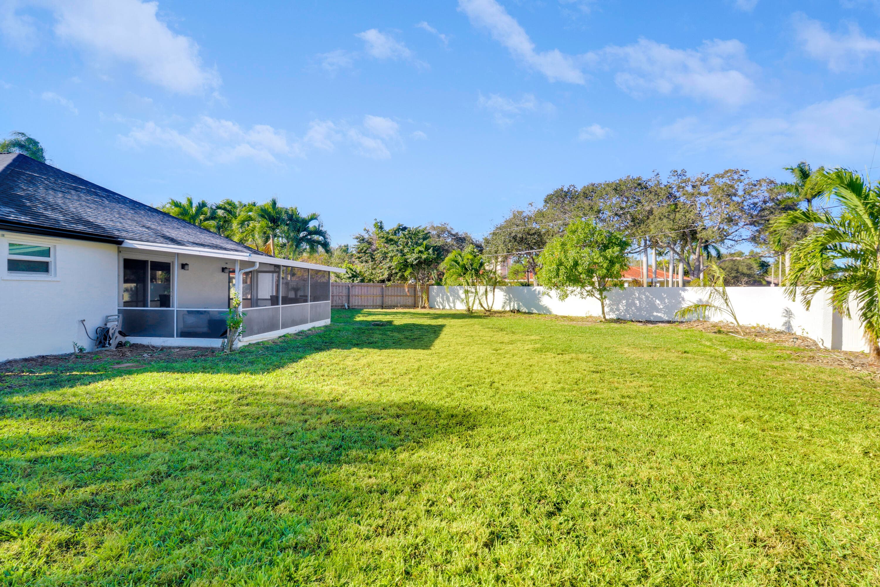 125 Arrowhead Circle, Jupiter, FL 33458 — photo 31 of 32