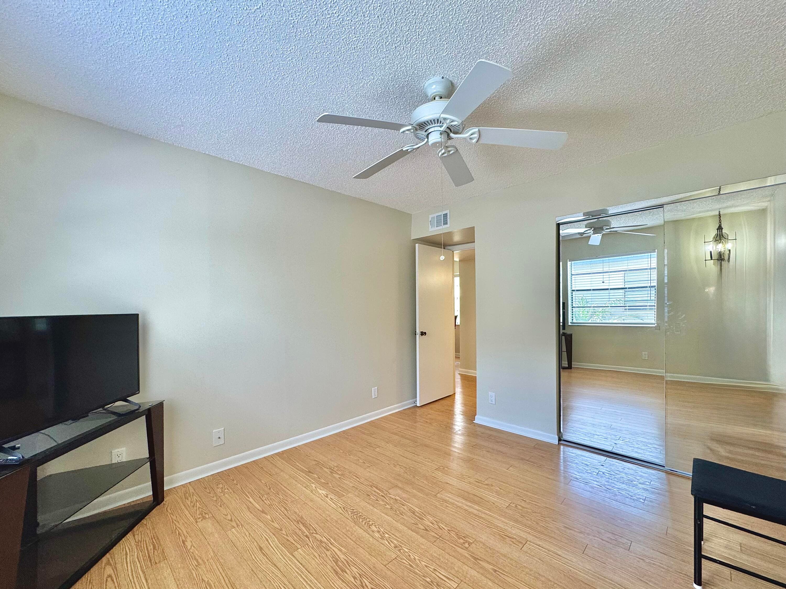 565 Piedmont L, Delray Beach, FL 33484 — photo 17 of 37