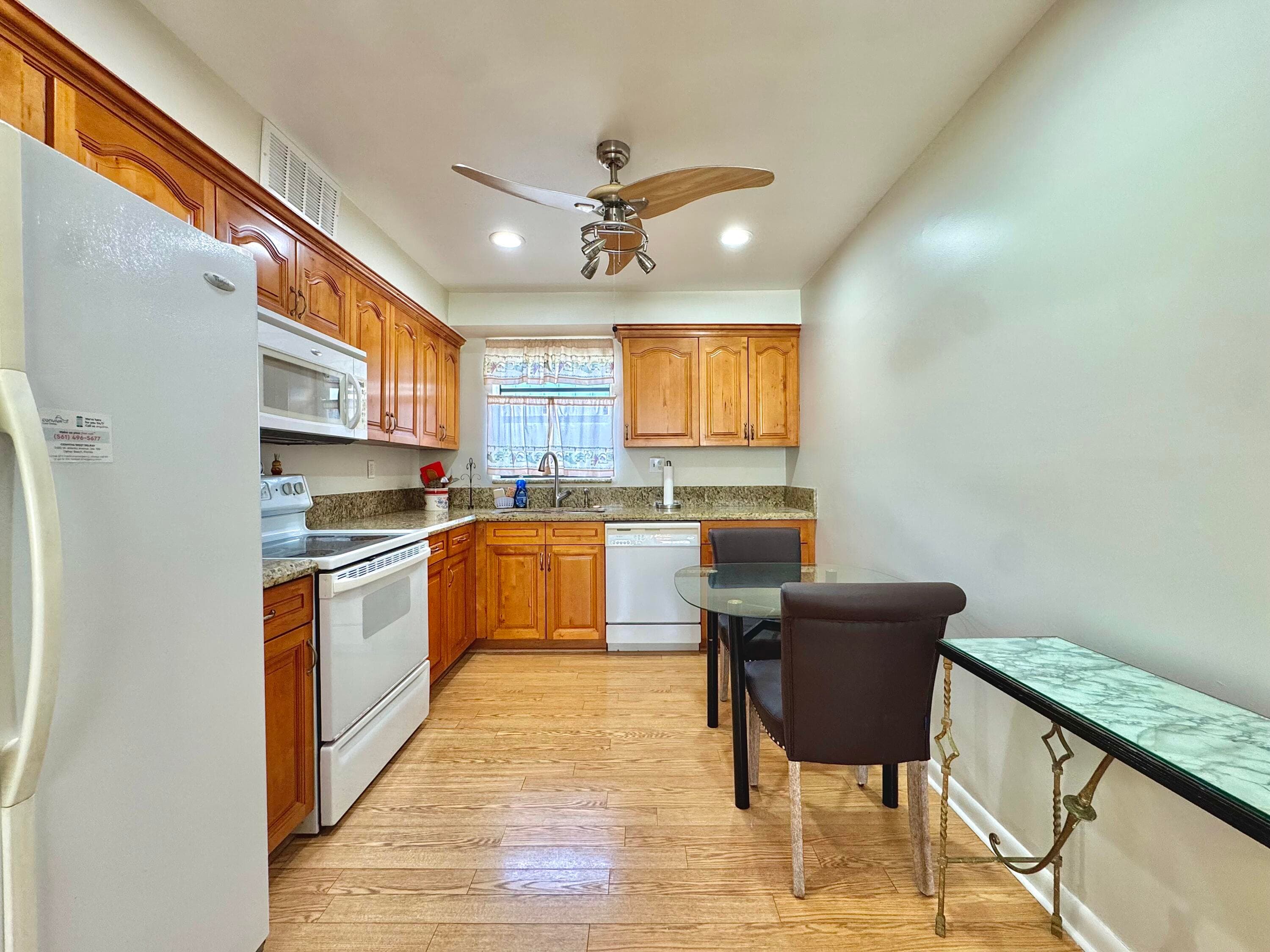 565 Piedmont L, Delray Beach, FL 33484 — photo 6 of 37