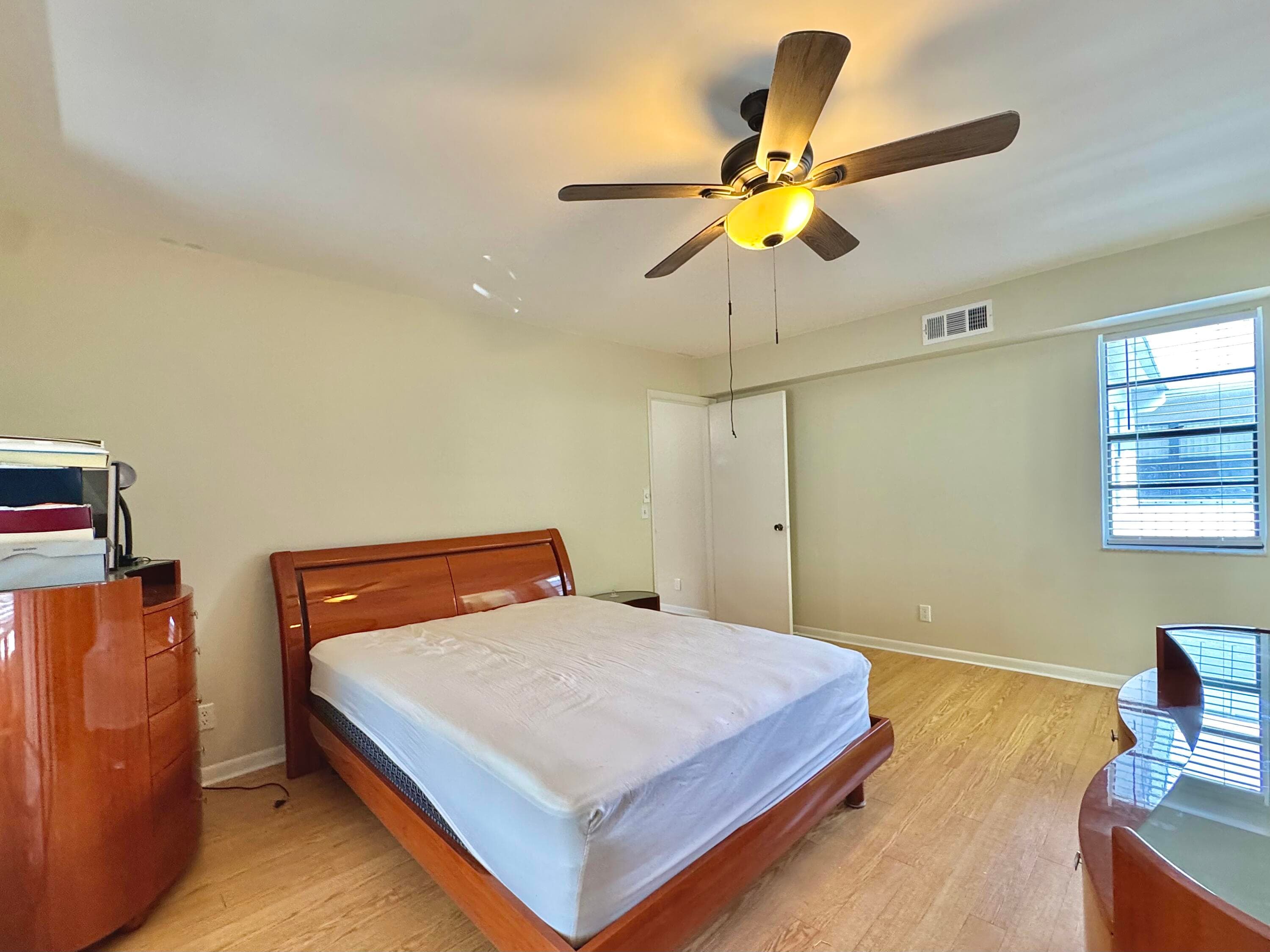 565 Piedmont L, Delray Beach, FL 33484 — photo 13 of 37