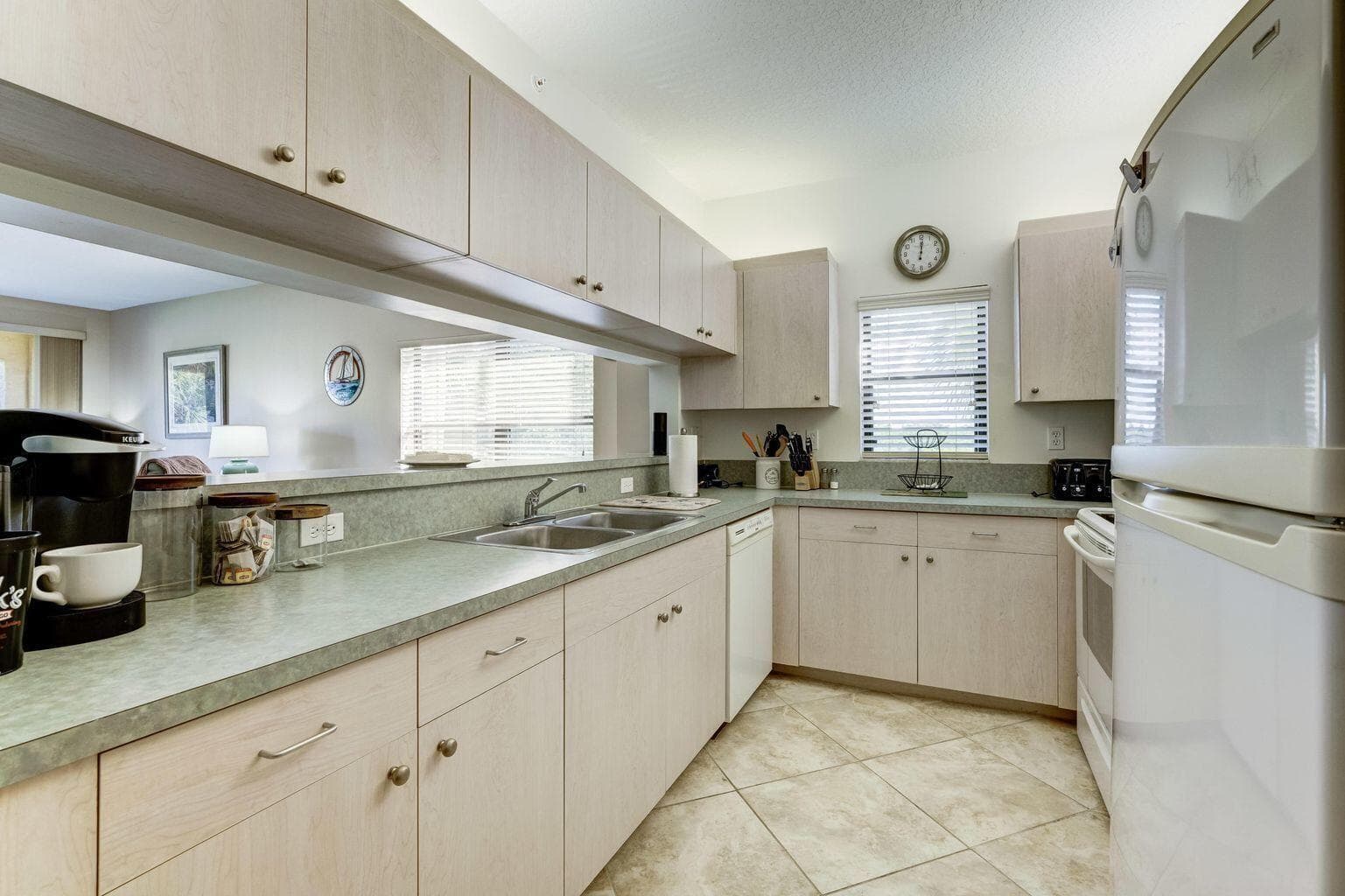 300 Uno Lago Drive 305, Juno Beach, FL 33408 — photo 11 of 34