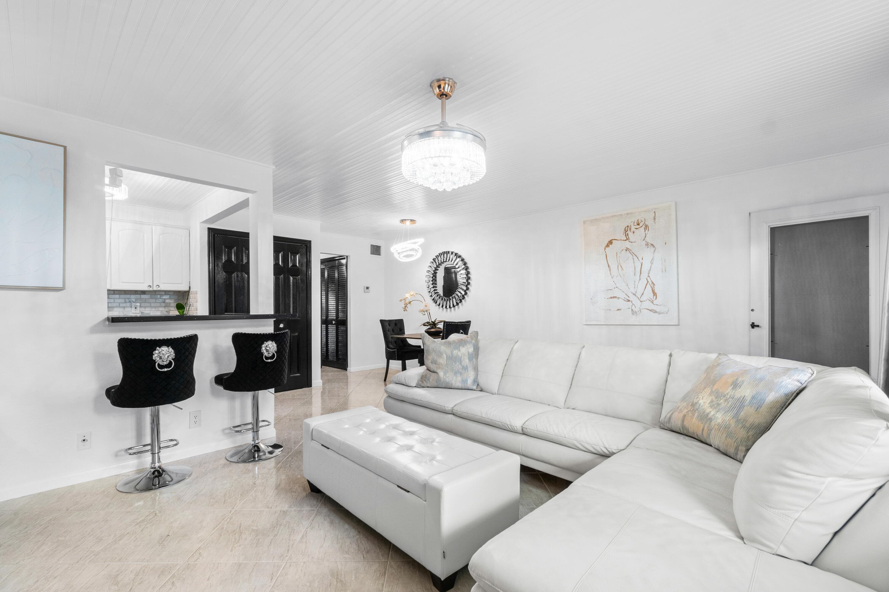 340 Horizons W 102, Boynton Beach, FL 33435 — photo 5 of 32