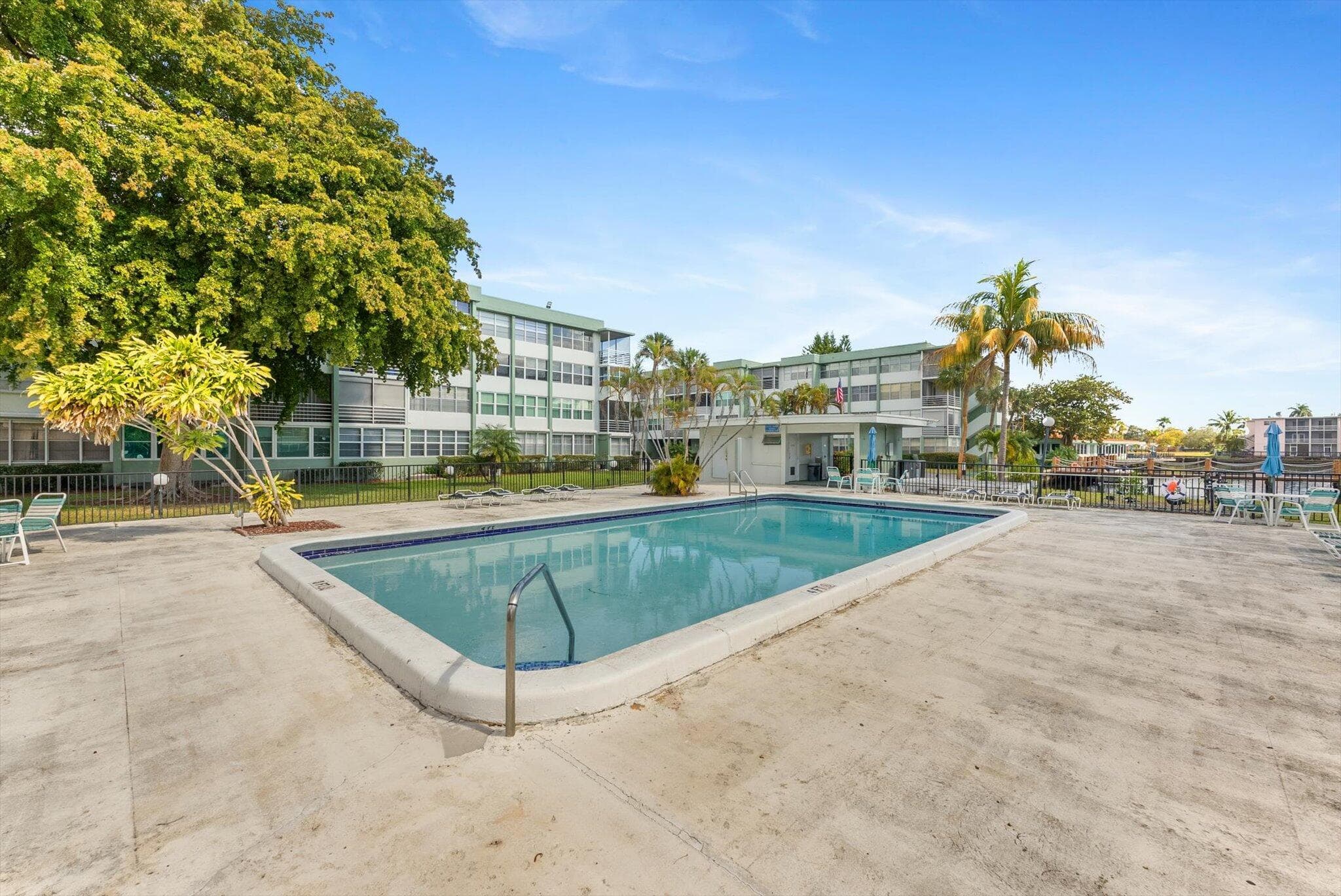 2751 Taft Street 403, Hollywood, FL 33020 — photo 20 of 30