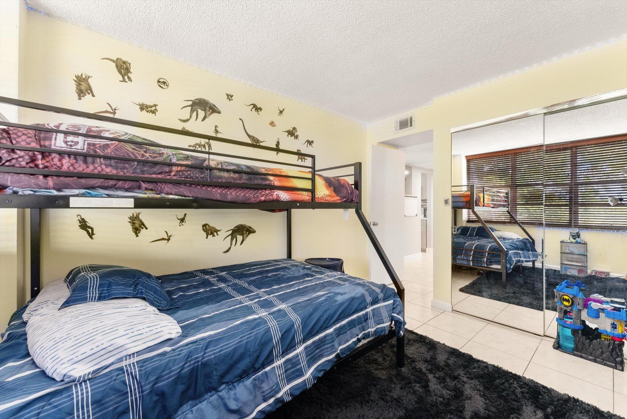 2751 Taft Street 403, Hollywood, FL 33020 — photo 17 of 30