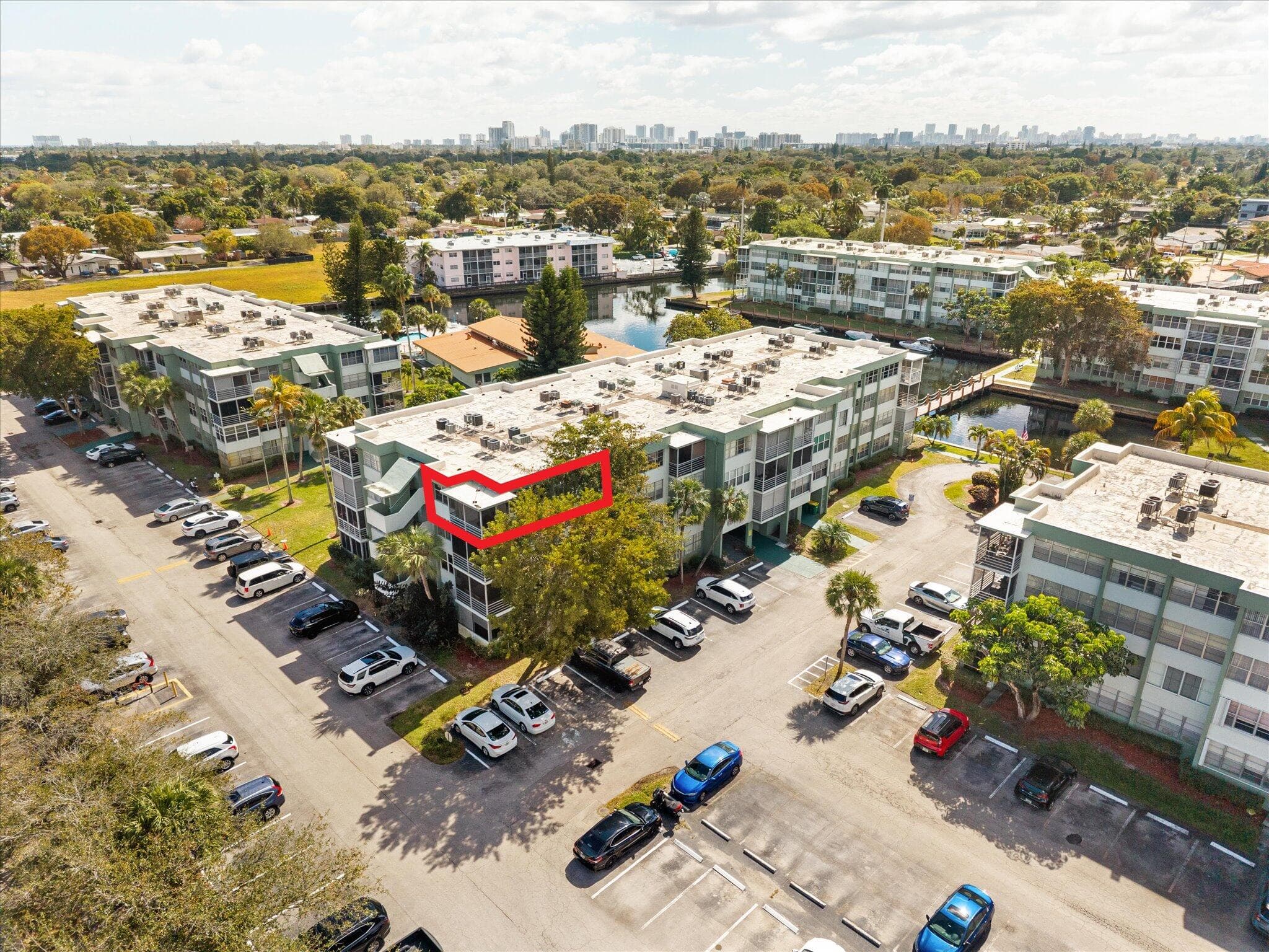 2751 Taft Street 403, Hollywood, FL 33020 — photo 27 of 30