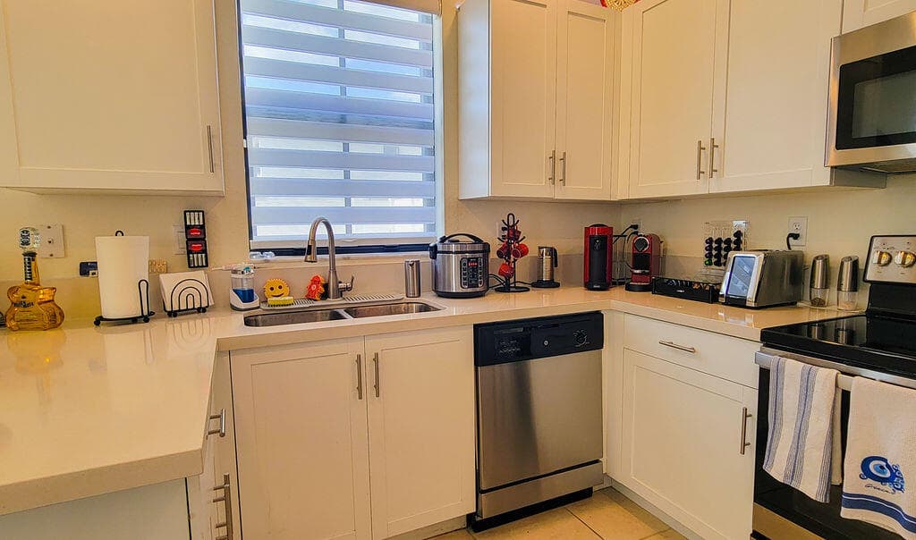 10902 W 33rd Way, Hialeah, FL 33018 — photo 75 of 121