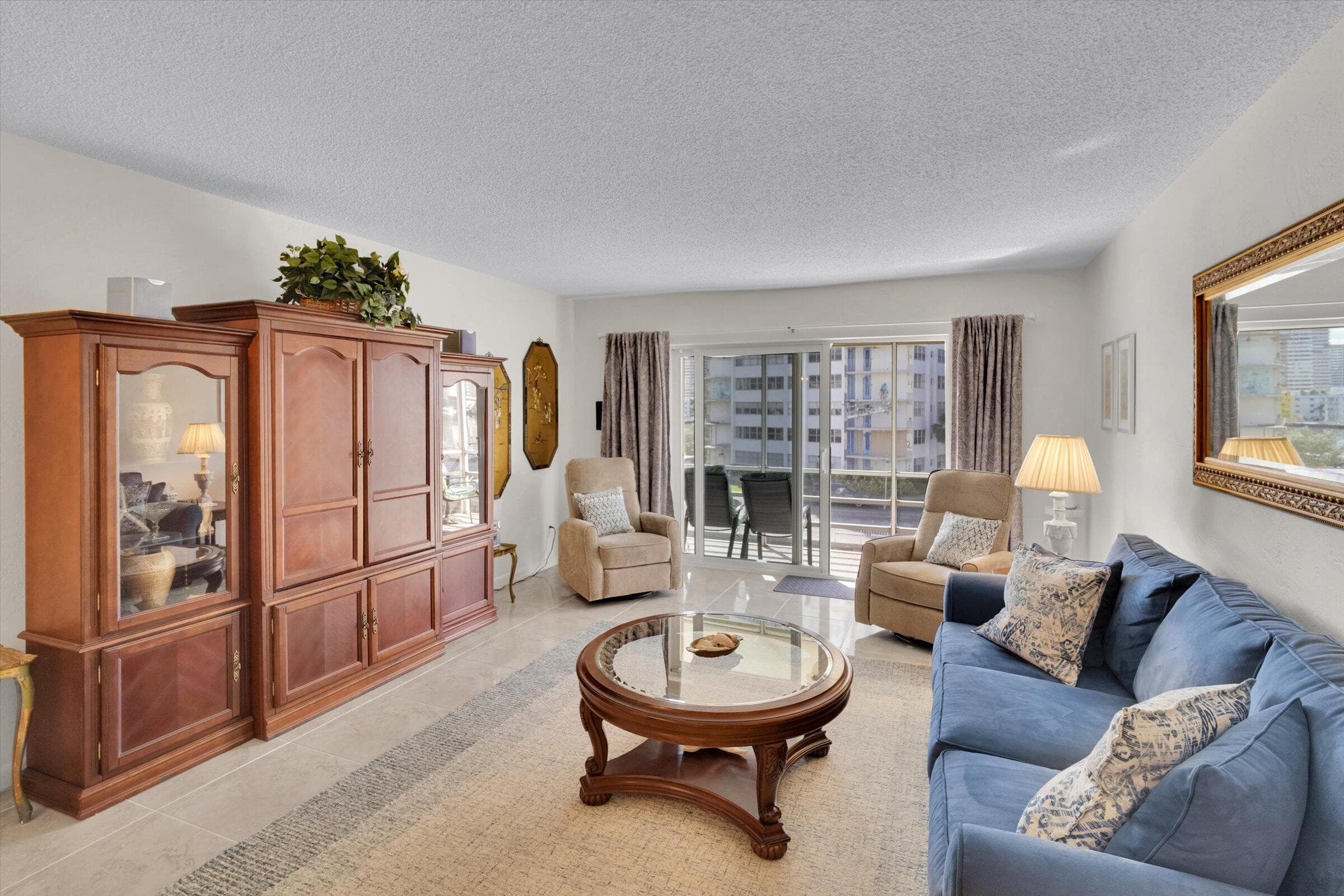 2600 Diana Drive 301, Hallandale Beach, FL 33009 — photo 12 of 23