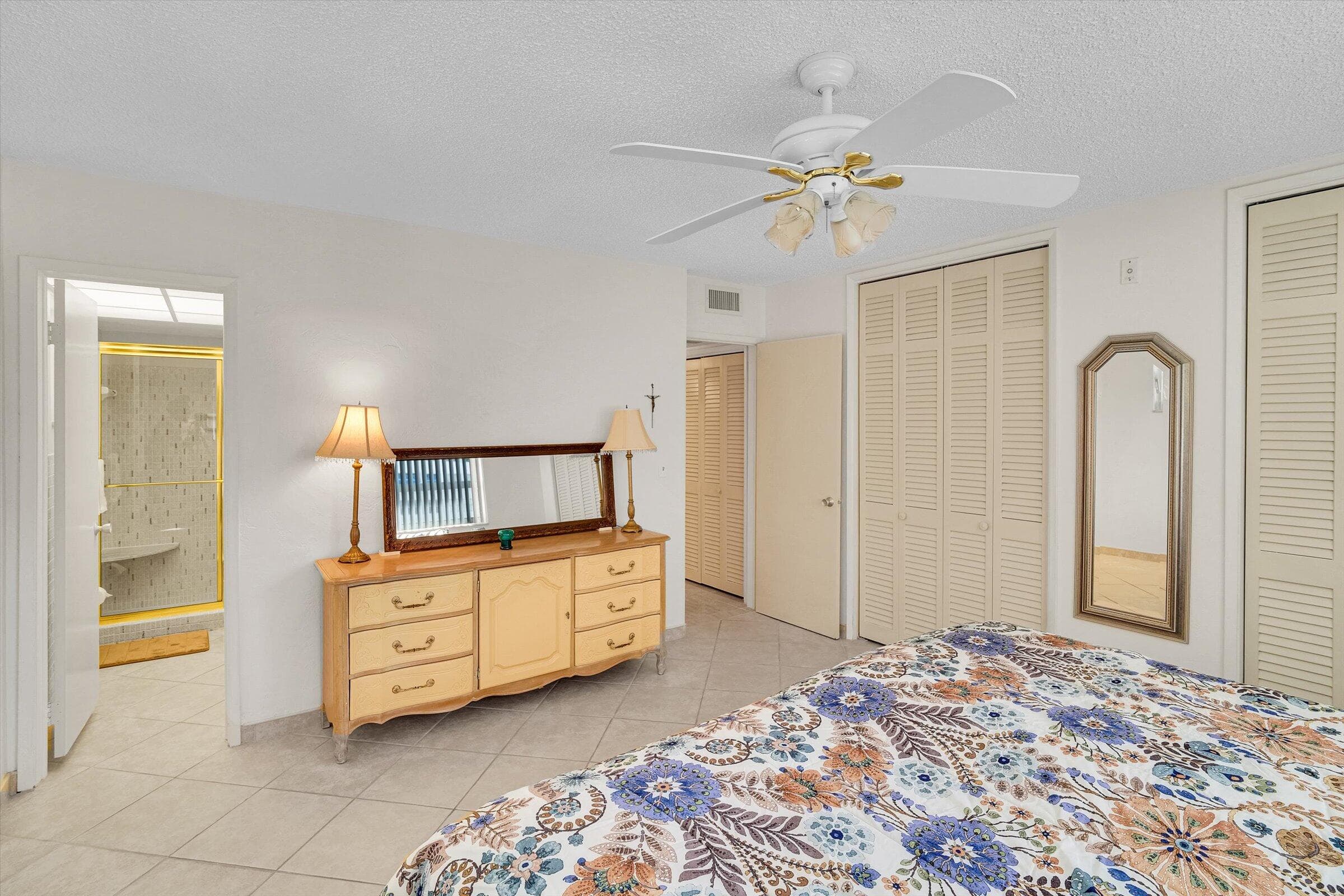 2600 Diana Drive 301, Hallandale Beach, FL 33009 — photo 14 of 23