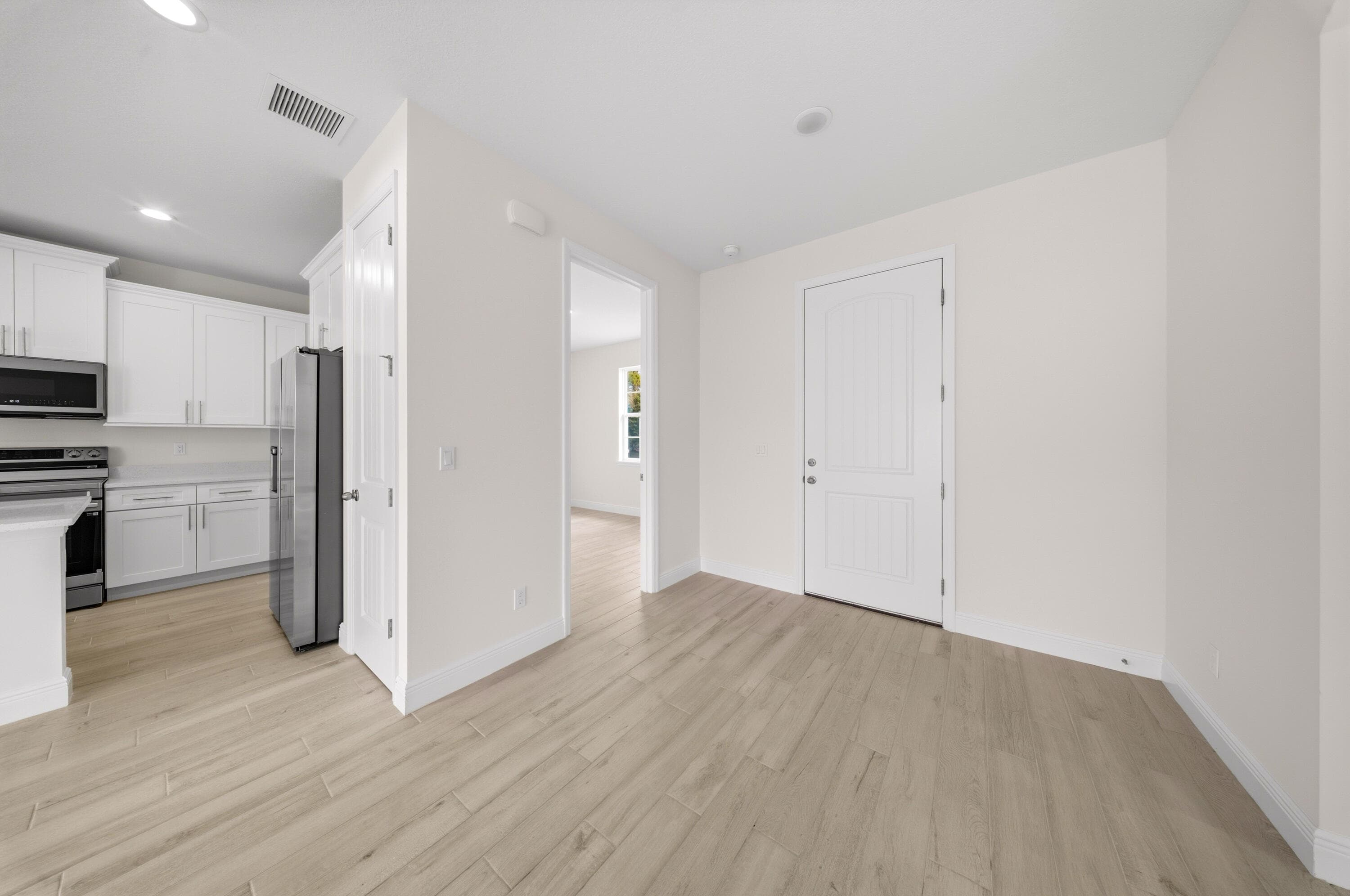 7609 Santa Clara Boulevard, Fort Pierce, FL 34951 — photo 13 of 31
