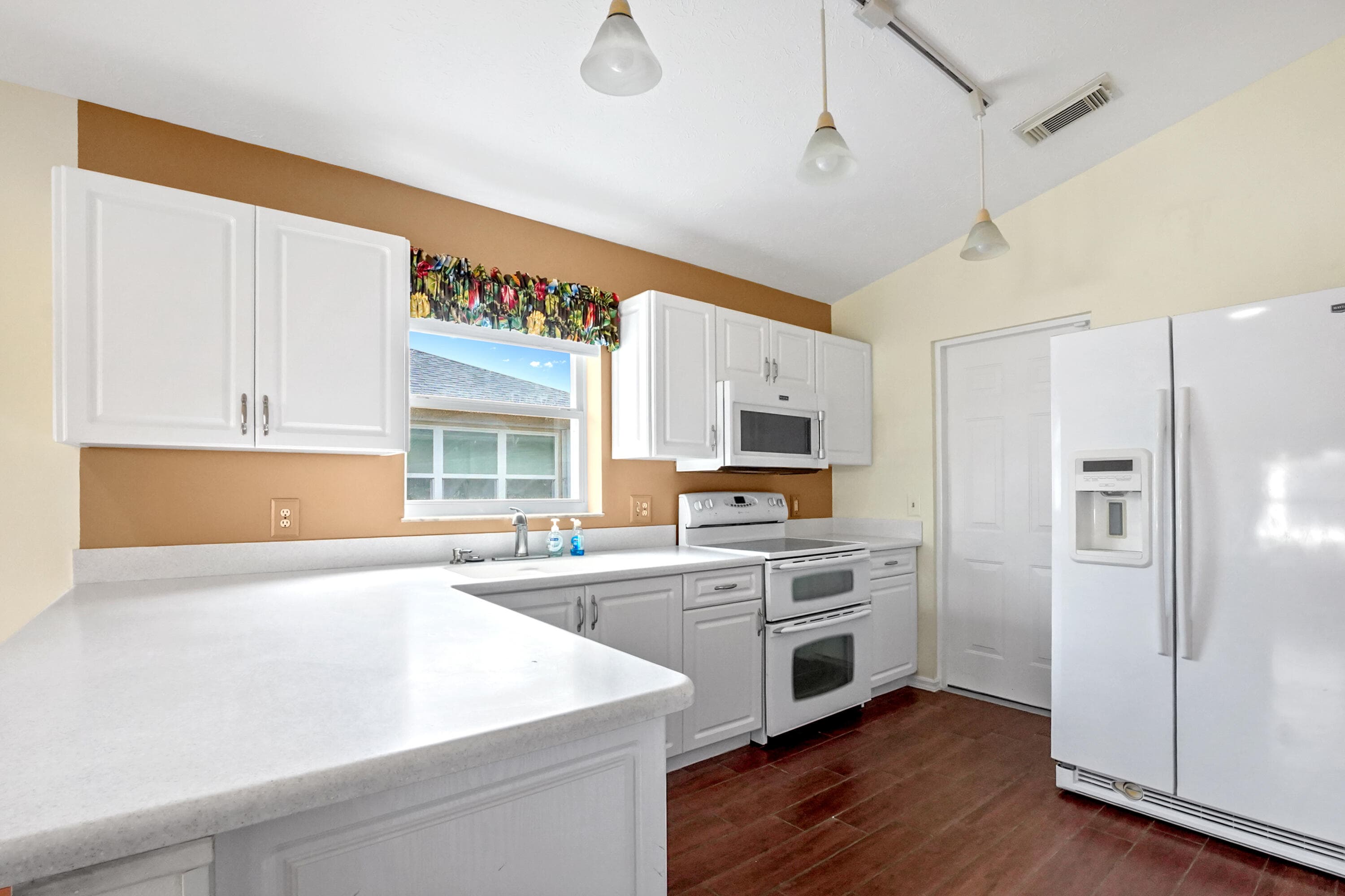 6001 Adonidia Place, Fort Pierce, FL 34982 — photo 15 of 27
