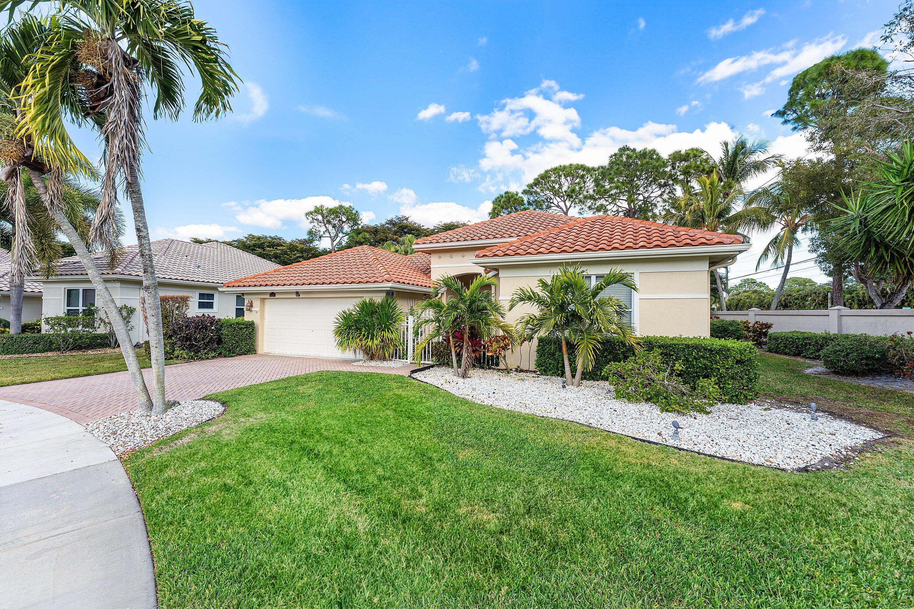 6529 Jog Estates Lane, Boynton Beach, FL 33437 — photo 2 of 54