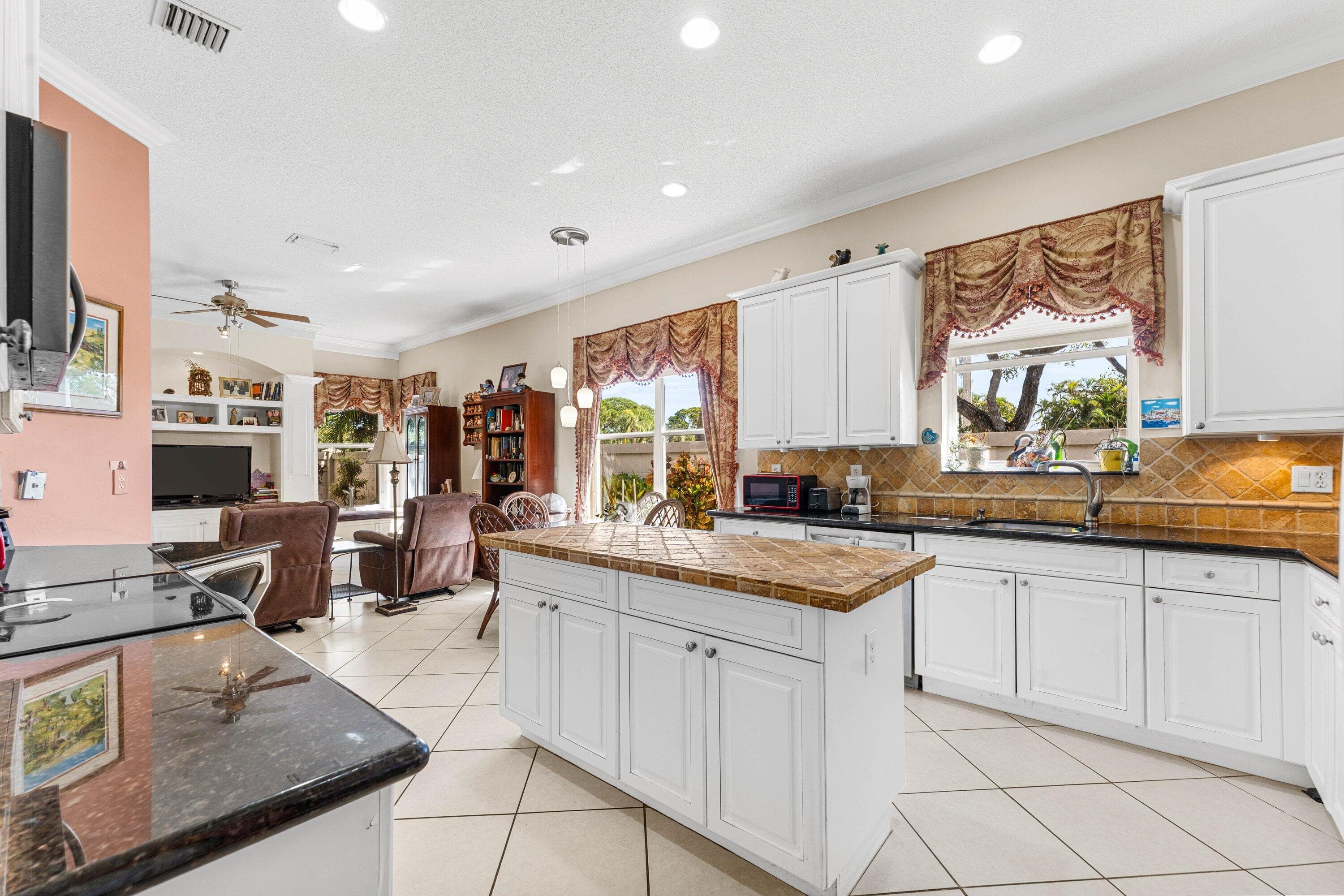 6529 Jog Estates Lane, Boynton Beach, FL 33437 — photo 11 of 54