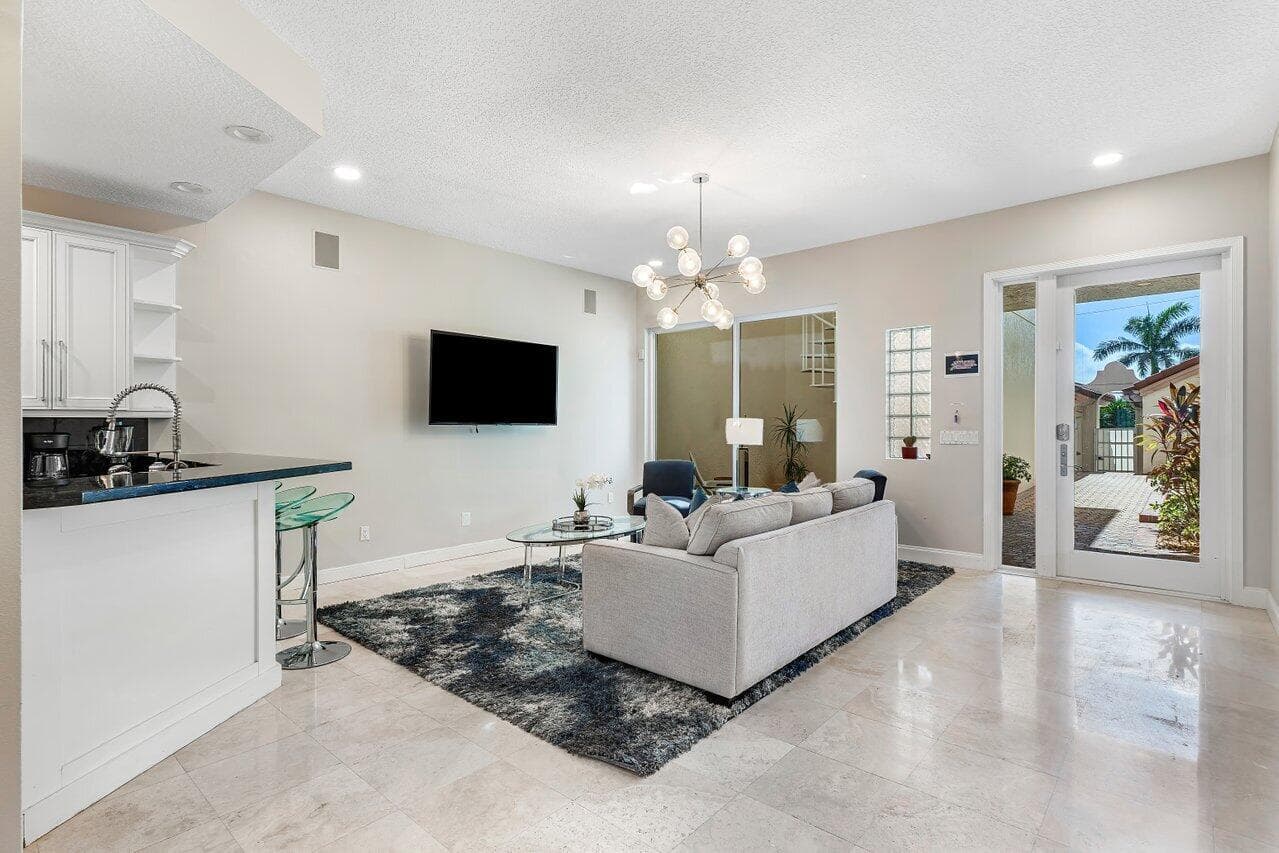 4517 S Ocean Boulevard, Highland Beach, FL 33487 — photo 15 of 57