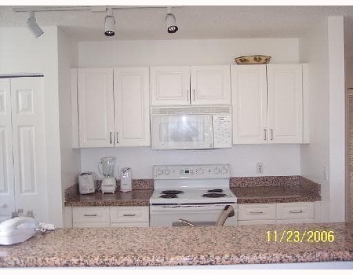 3606 S Ocean Boulevard 402, Highland Beach, FL 33487 — photo 21 of 36