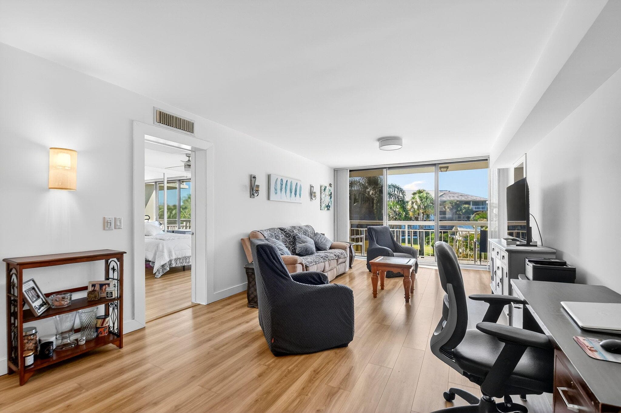 2701 Village Boulevard 303, West Palm Beach, FL 33409 — photo 13 of 44