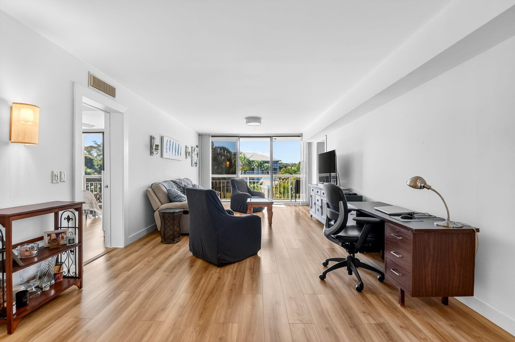 2701 Village Boulevard 303, West Palm Beach, FL 33409 — photo 14 of 44