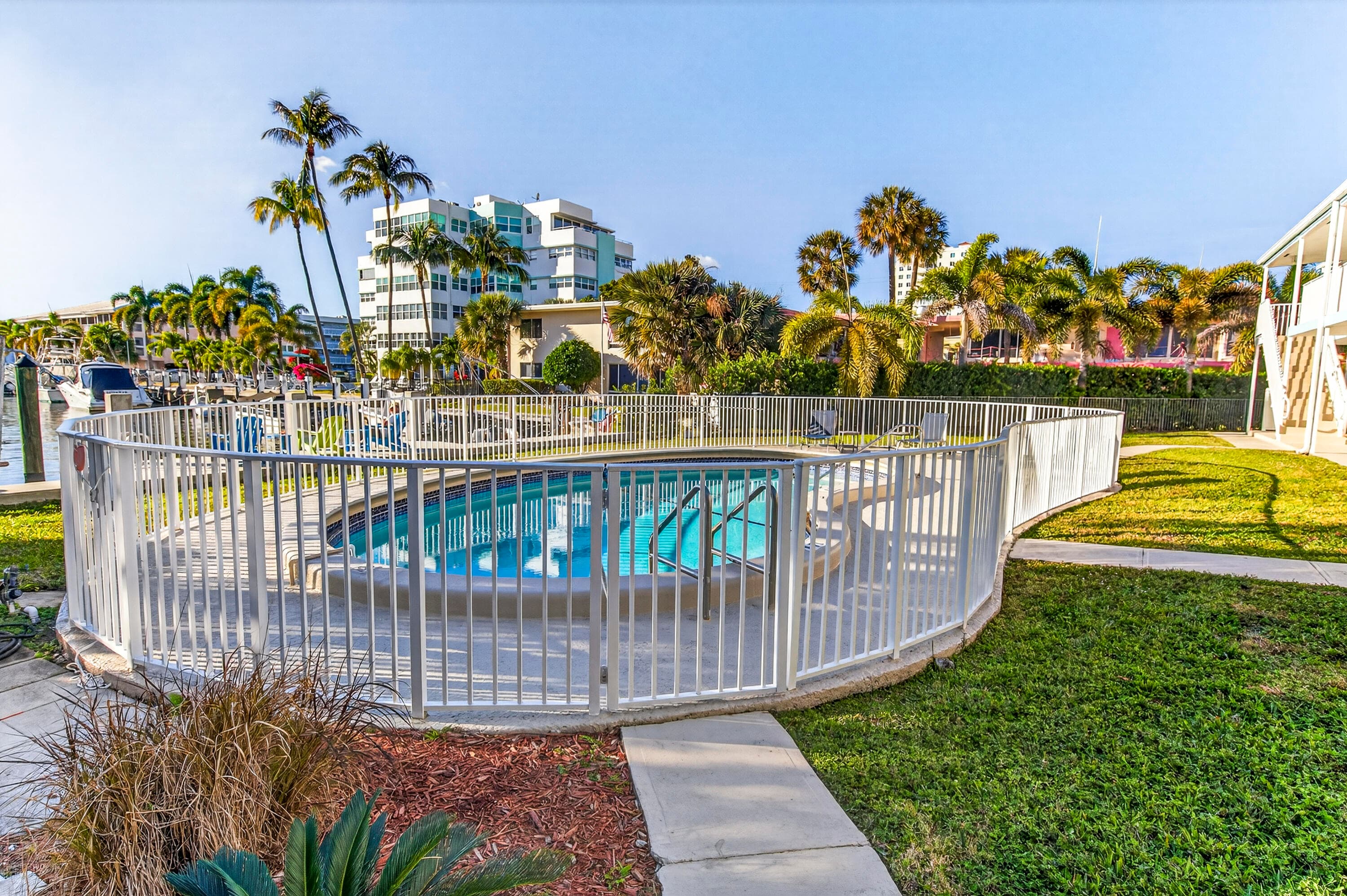 2815 NE 33rd Avenue 106, Fort Lauderdale, FL 33308 — photo 18 of 33