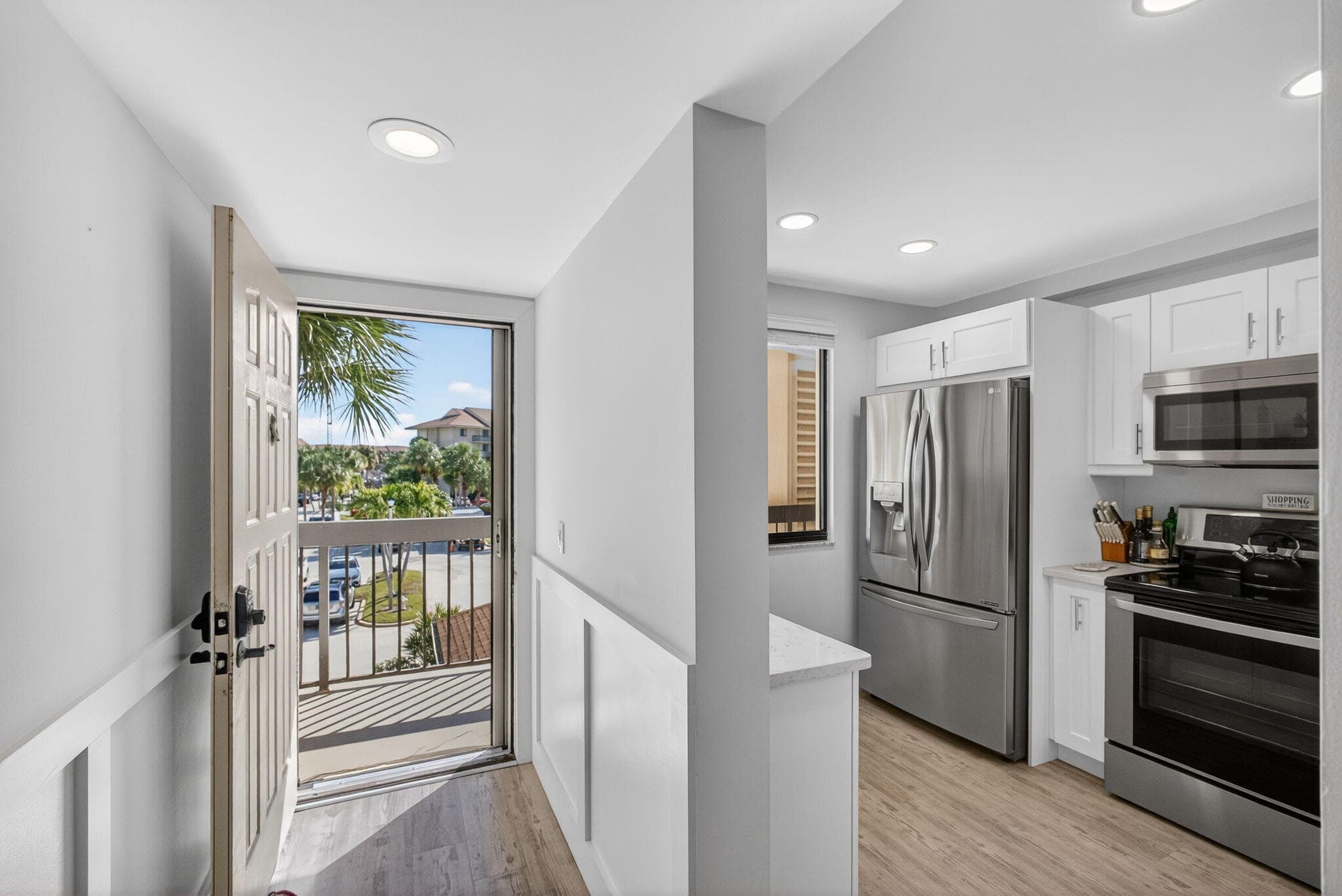 1901 Marina Isle Way 304, Jupiter, FL 33477 — photo 9 of 64