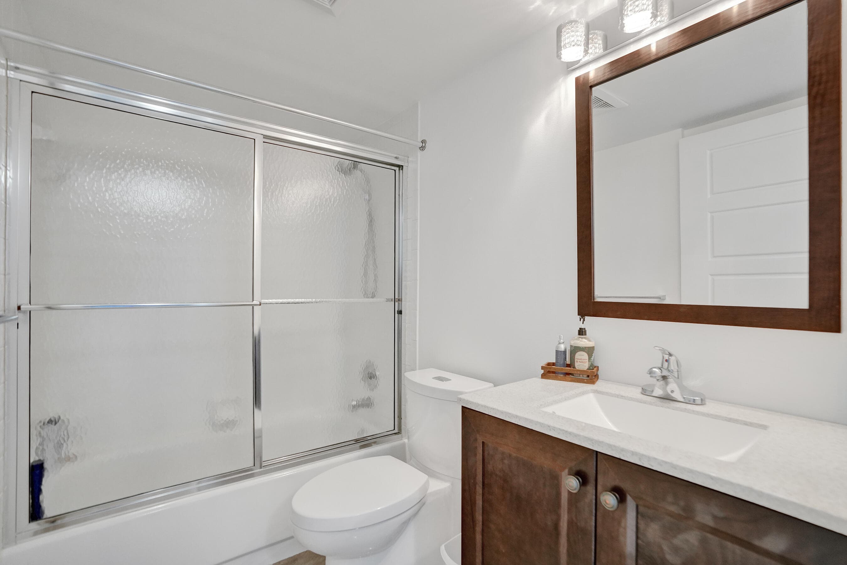 2334 S Cypress Bend Drive 907, Pompano Beach, FL 33069 — photo 17 of 18