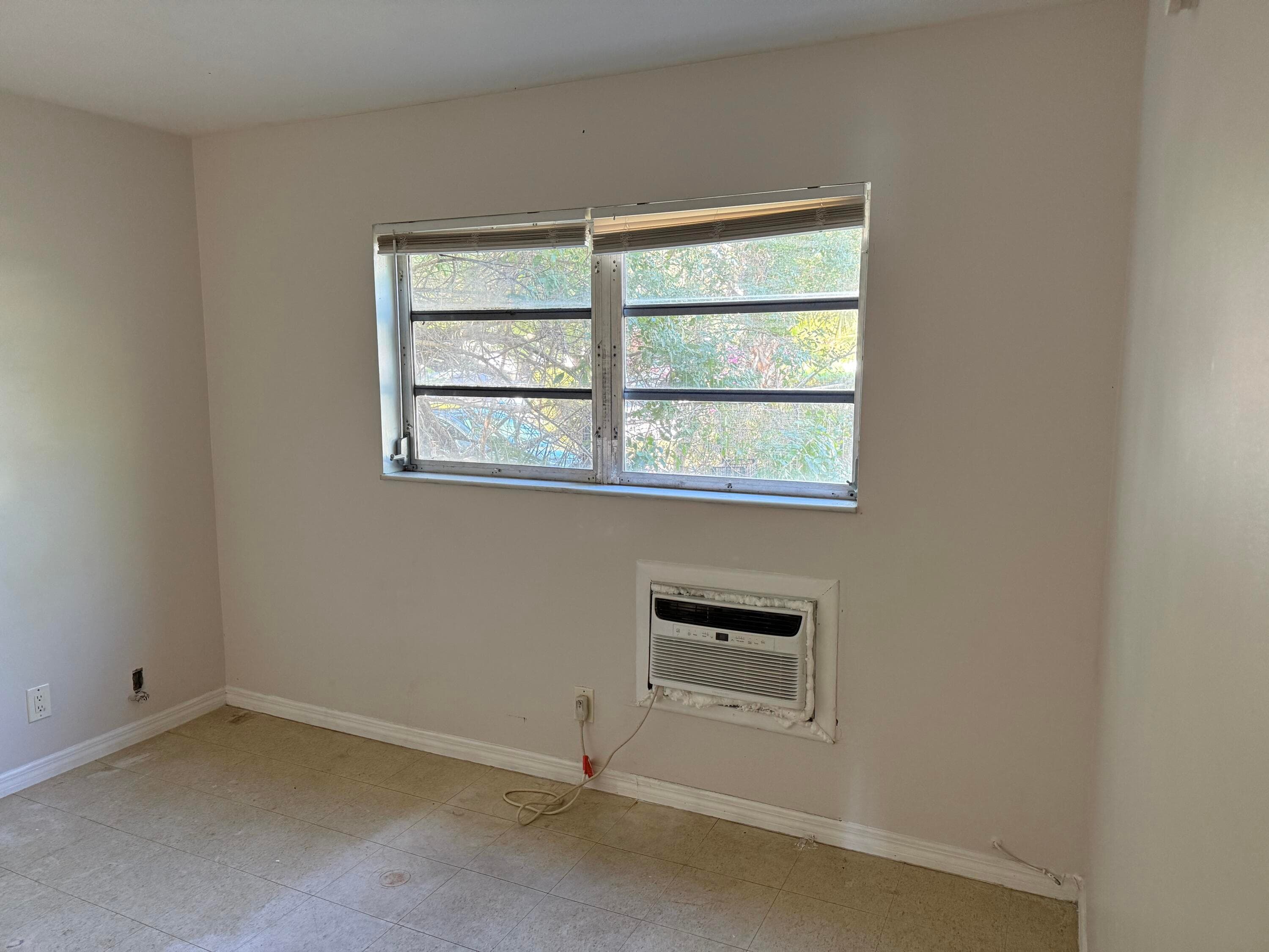 602 N H Street 1a, Lake Worth Beach, FL 33460 — photo 14 of 16