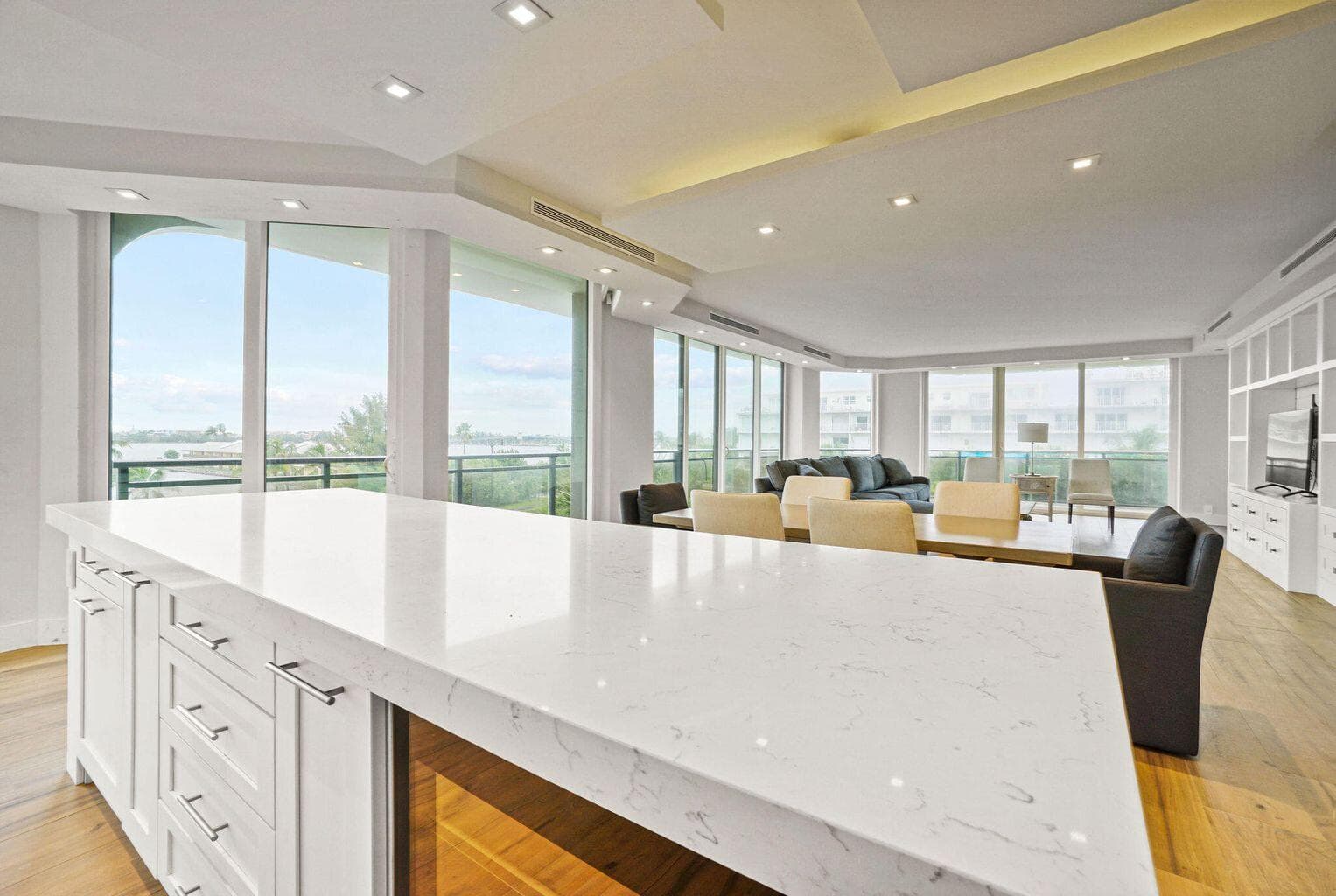 3100 S Ocean Boulevard 306n, Palm Beach, FL 33480 — photo 10 of 59