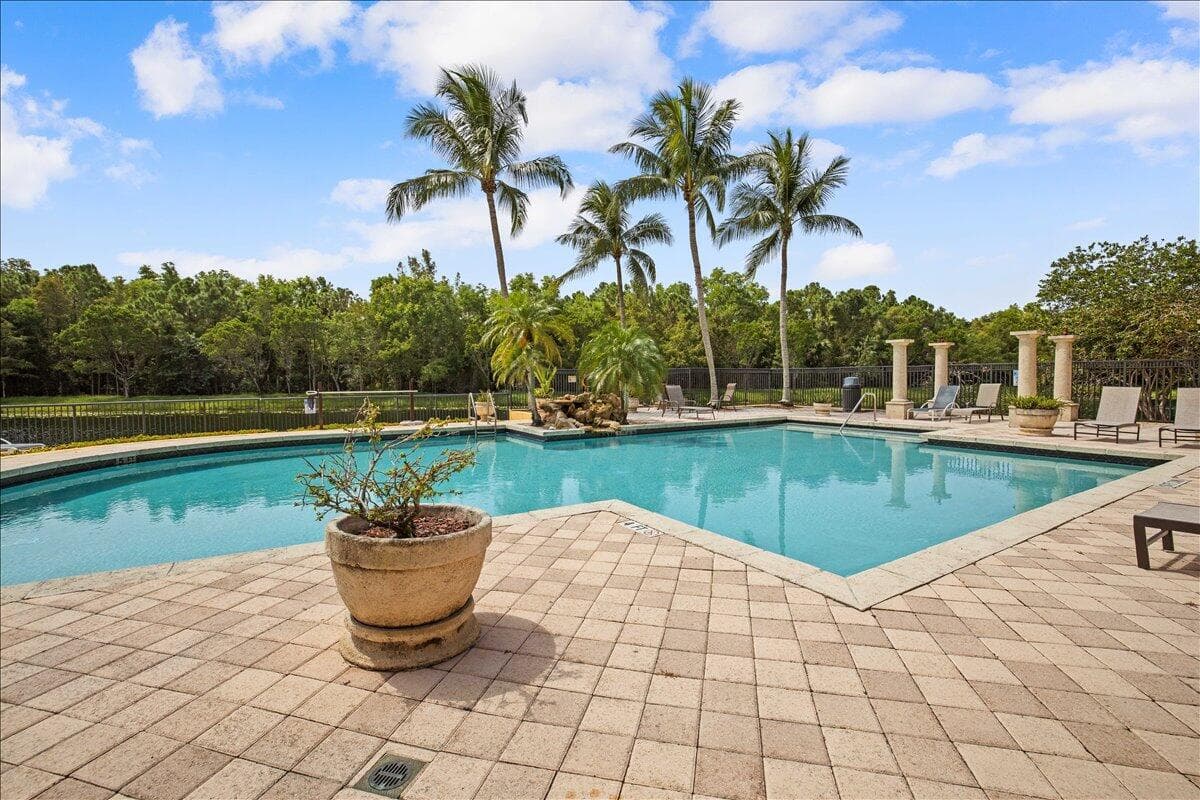 200 Crestwood Court N 211, Royal Palm Beach, FL 33411 — photo 24 of 24