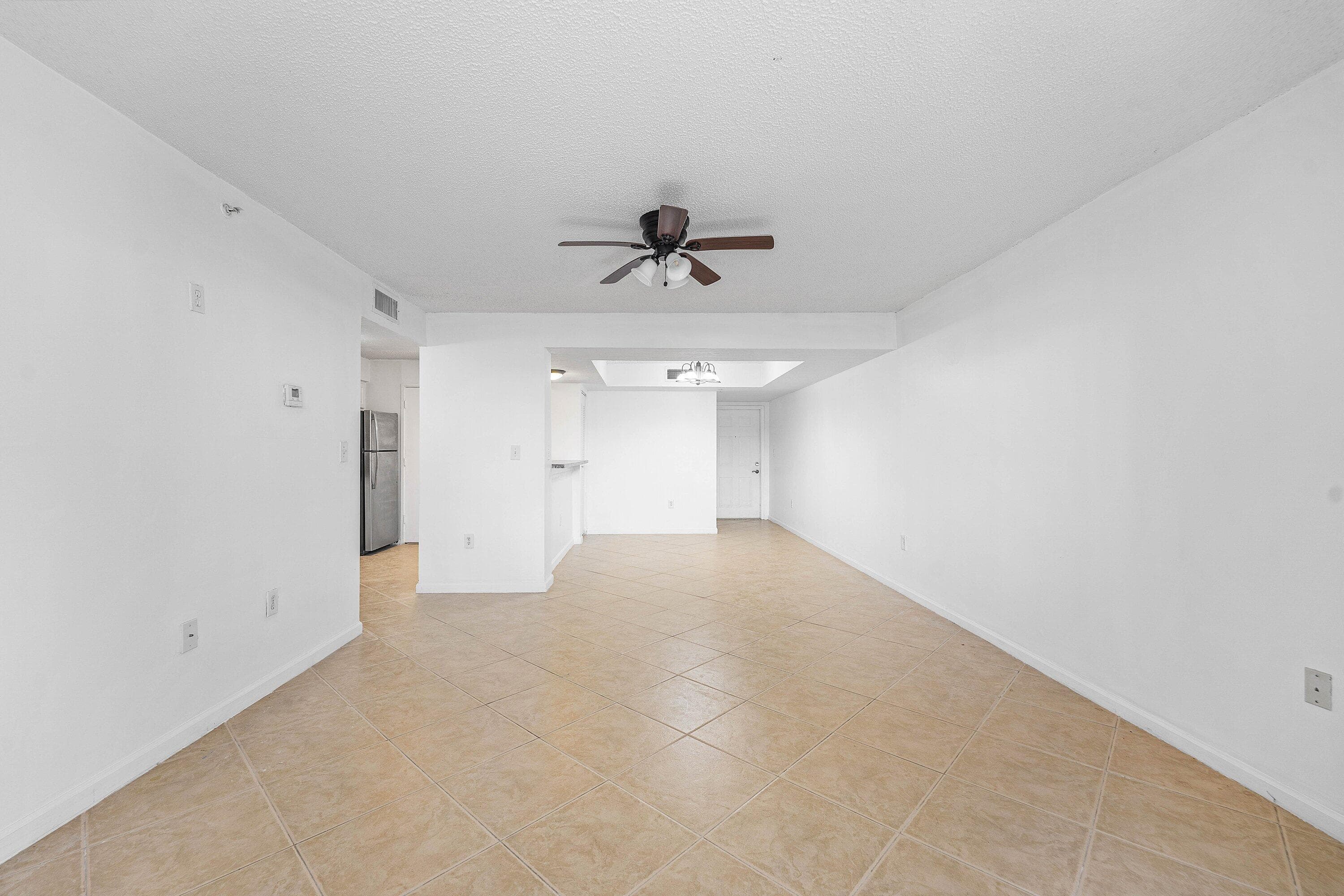 900 Scotia Drive 102, Hypoluxo, FL 33462 — photo 3 of 48