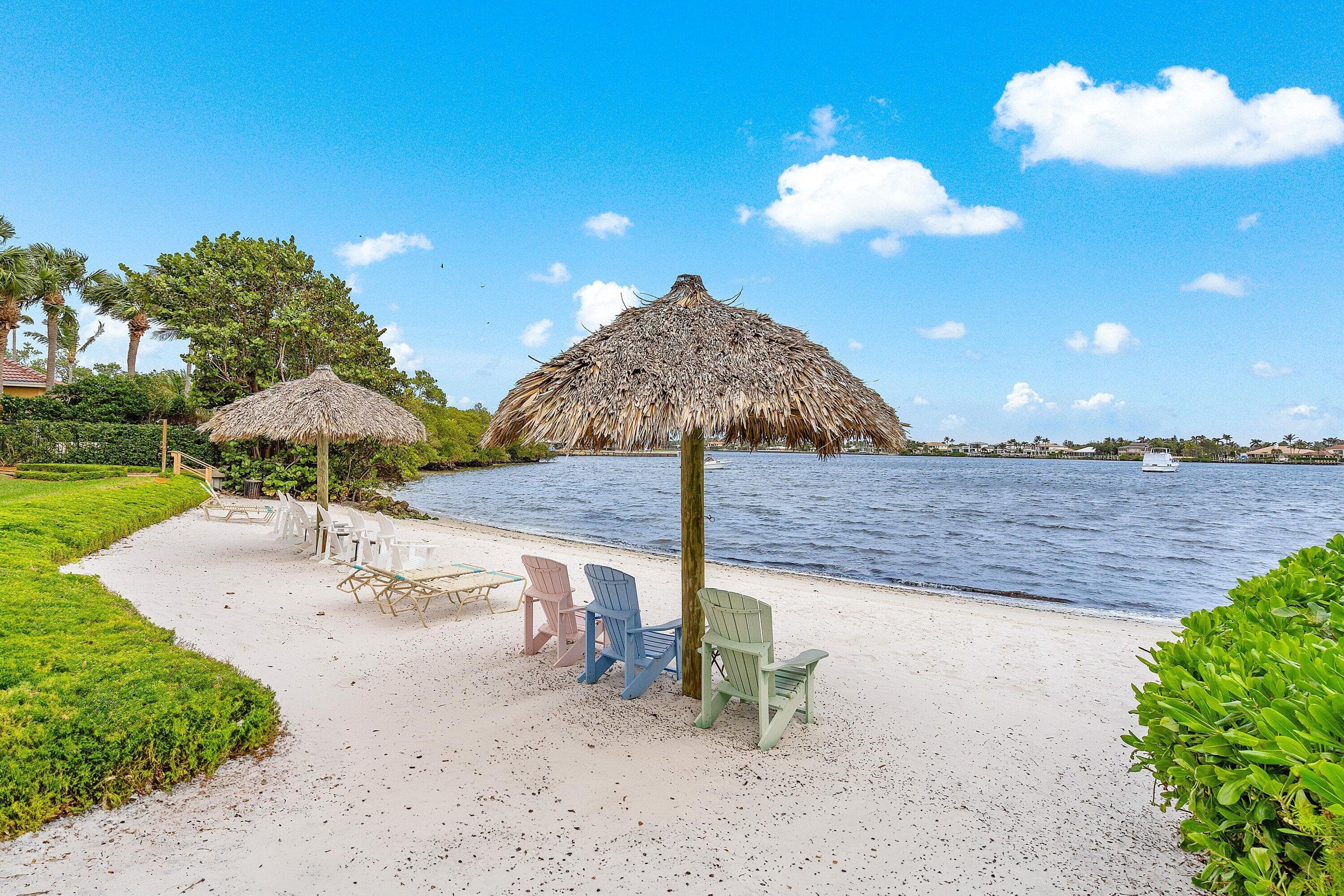 900 Scotia Drive 102, Hypoluxo, FL 33462 — photo 2 of 48