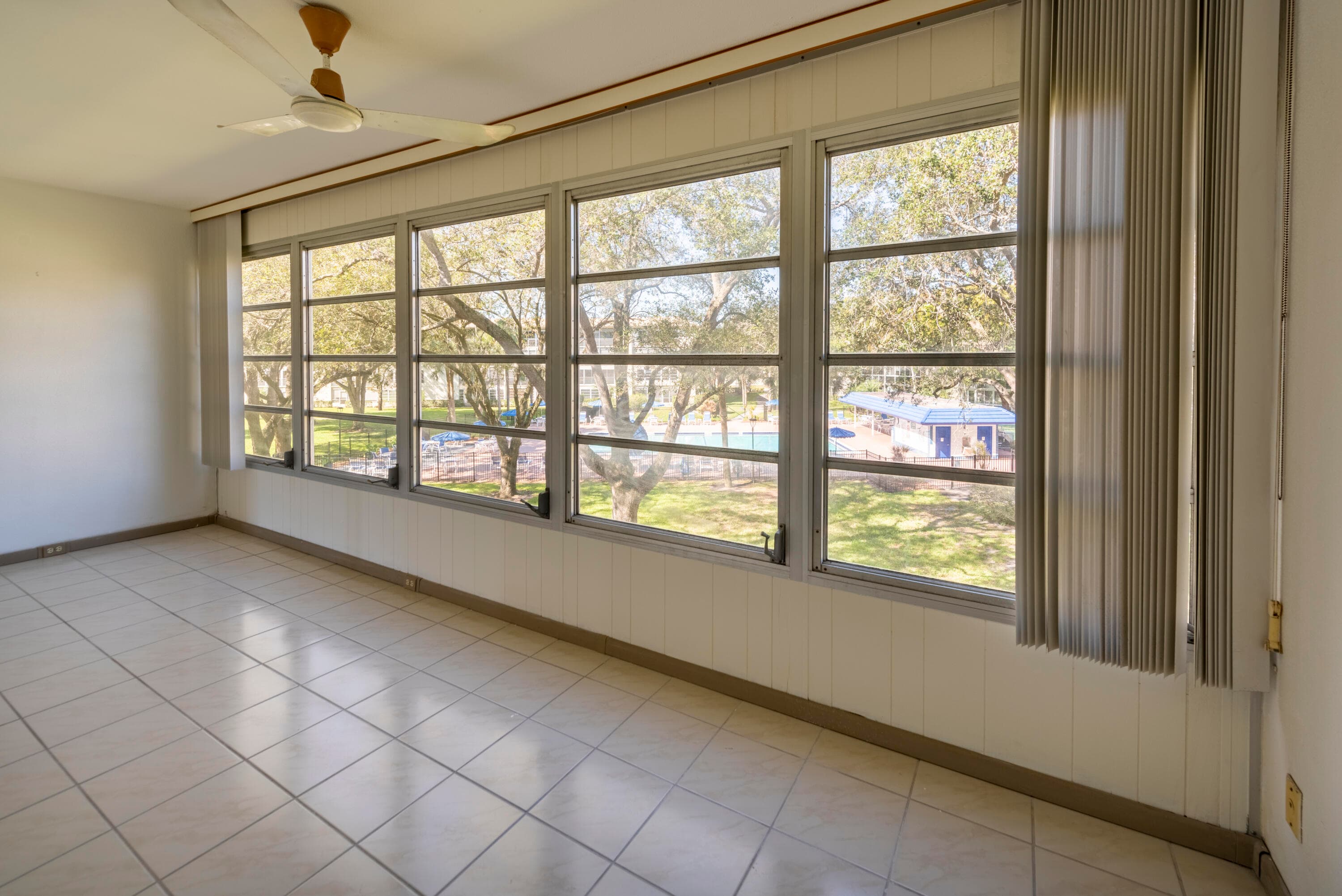 2303 Lucaya Lane N3, Coconut Creek, FL 33066 — photo 3 of 12