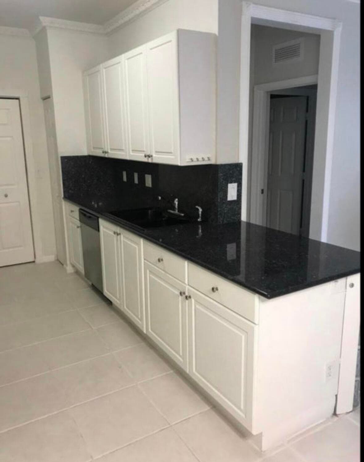 3545 Forest Hill Boulevard 2, West Palm Beach, FL 33406 — photo 2 of 11