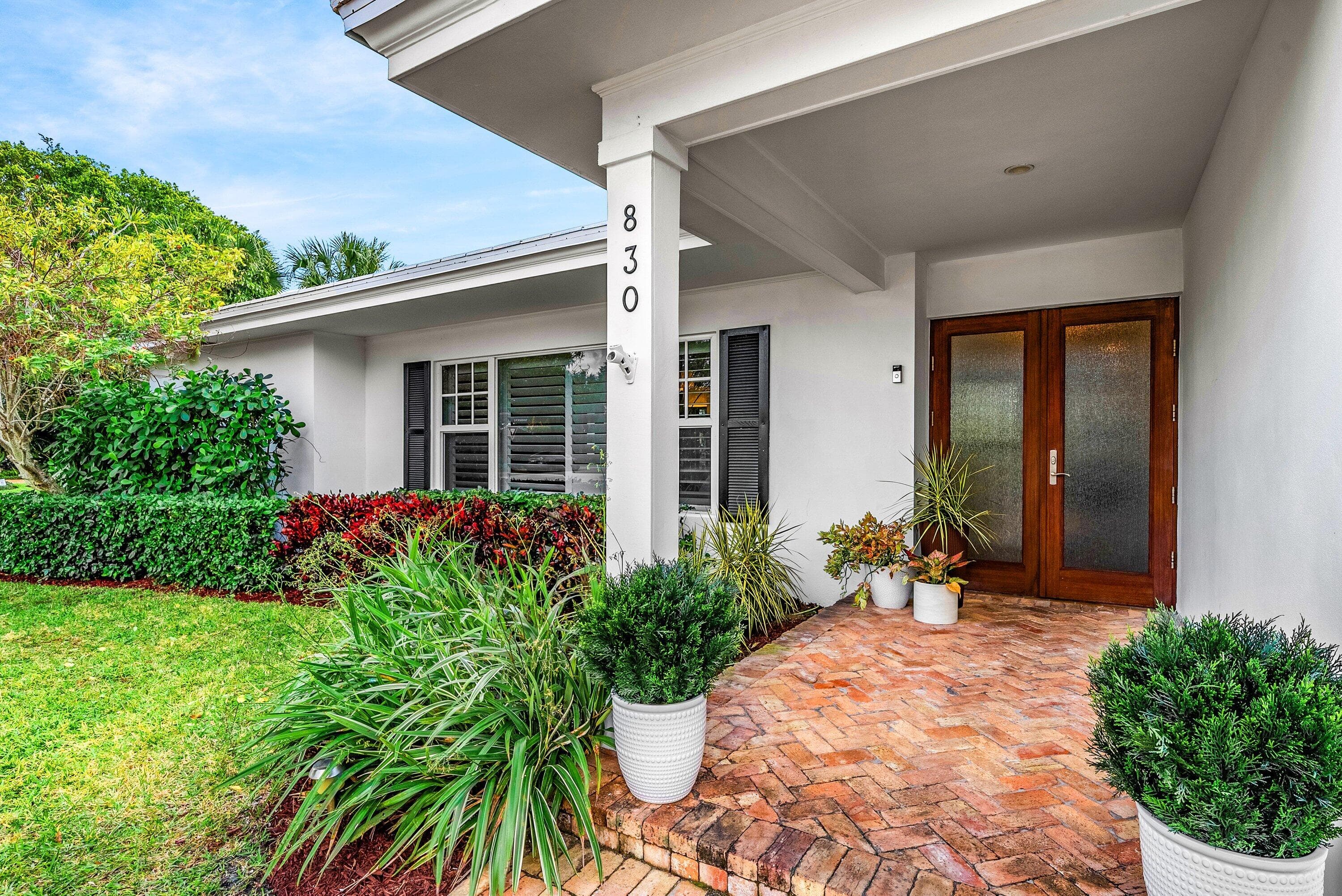 830 Tangerine Way, Gulf Stream, FL 33483 — photo 4 of 37