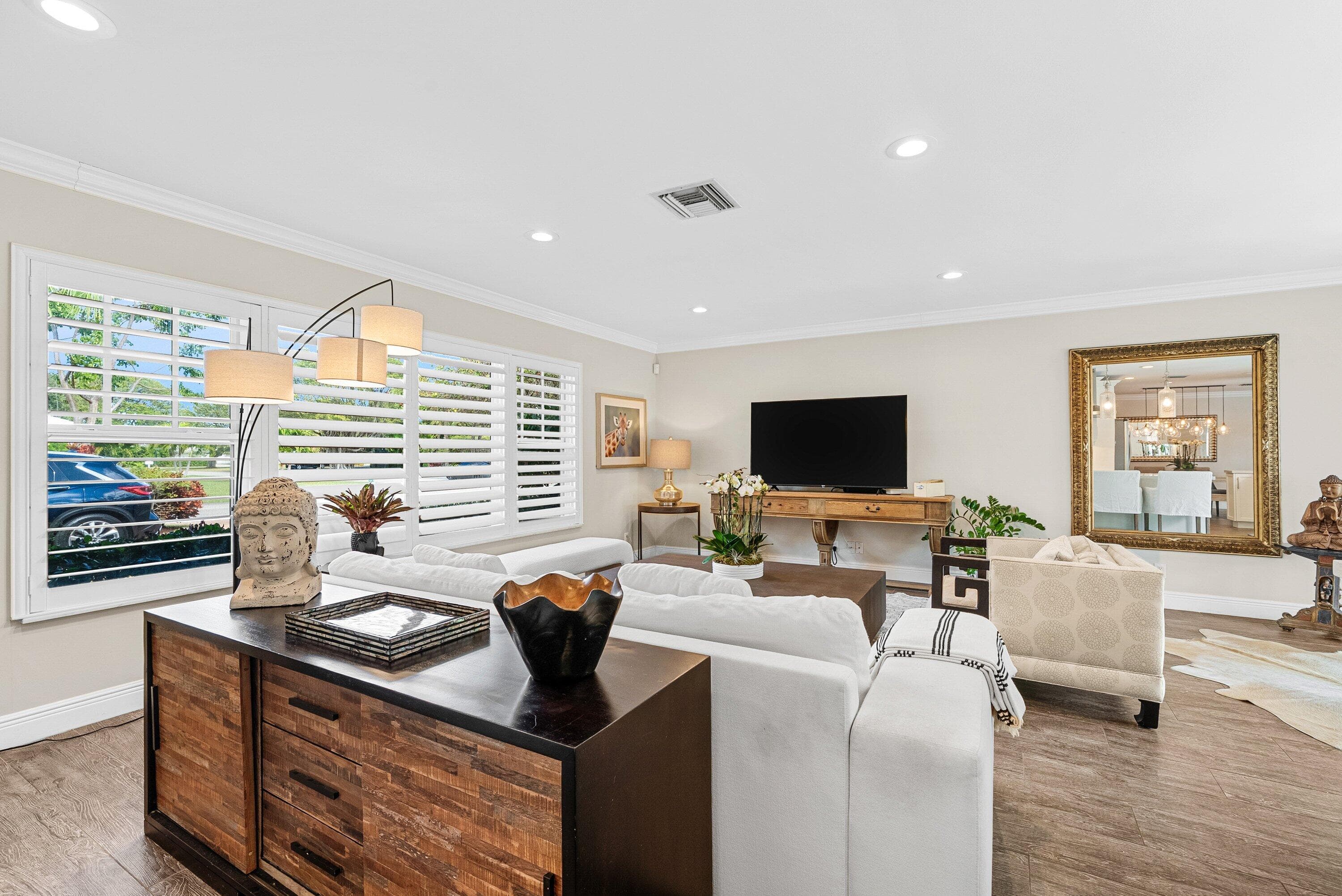 830 Tangerine Way, Gulf Stream, FL 33483 — photo 7 of 37