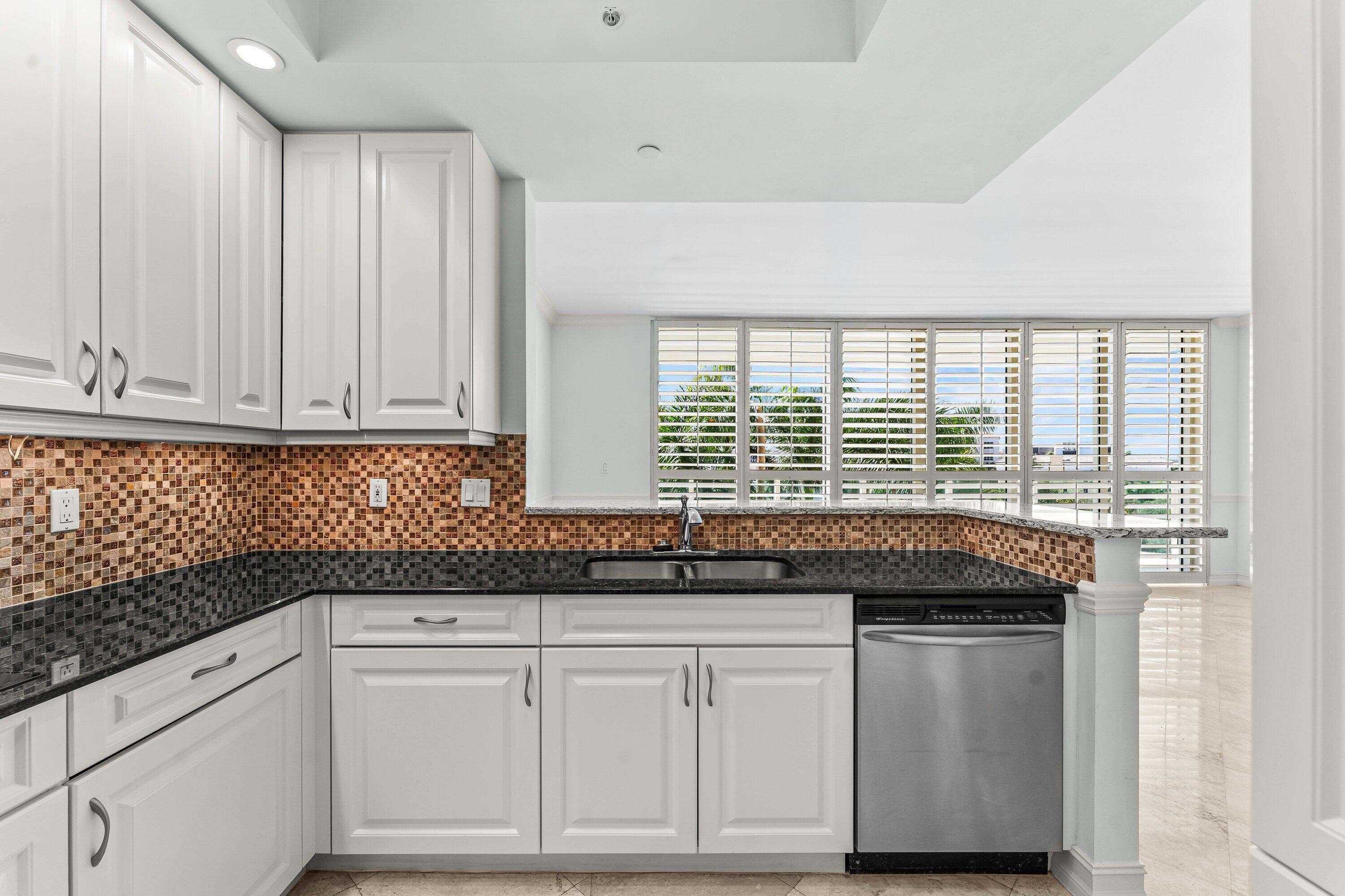 550 SE Mizner Boulevard B501, Boca Raton, FL 33432 — photo 11 of 71