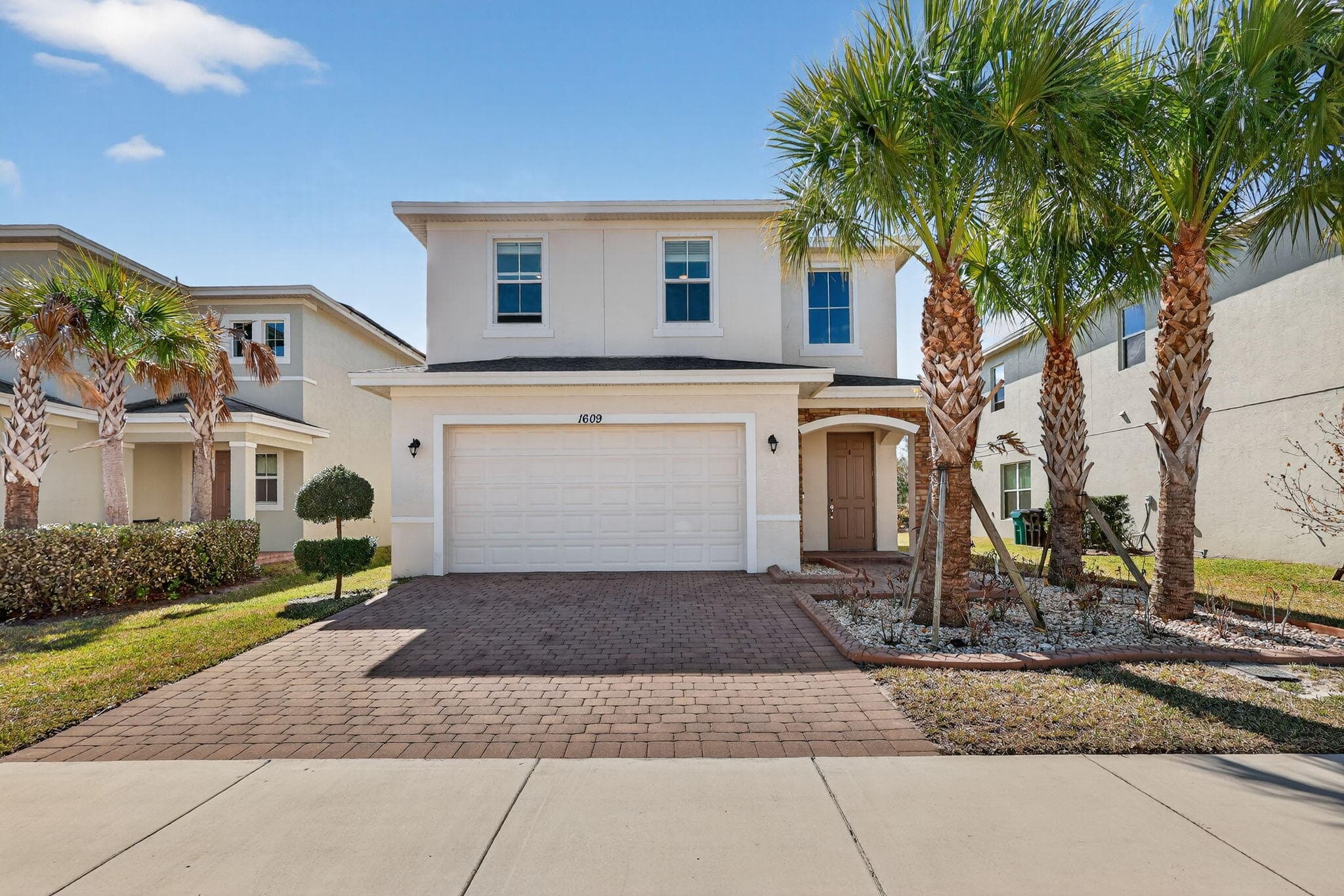 1609 NW Cataluna Cir Circle, Port St. Lucie, FL 34986 — photo 1 of 73