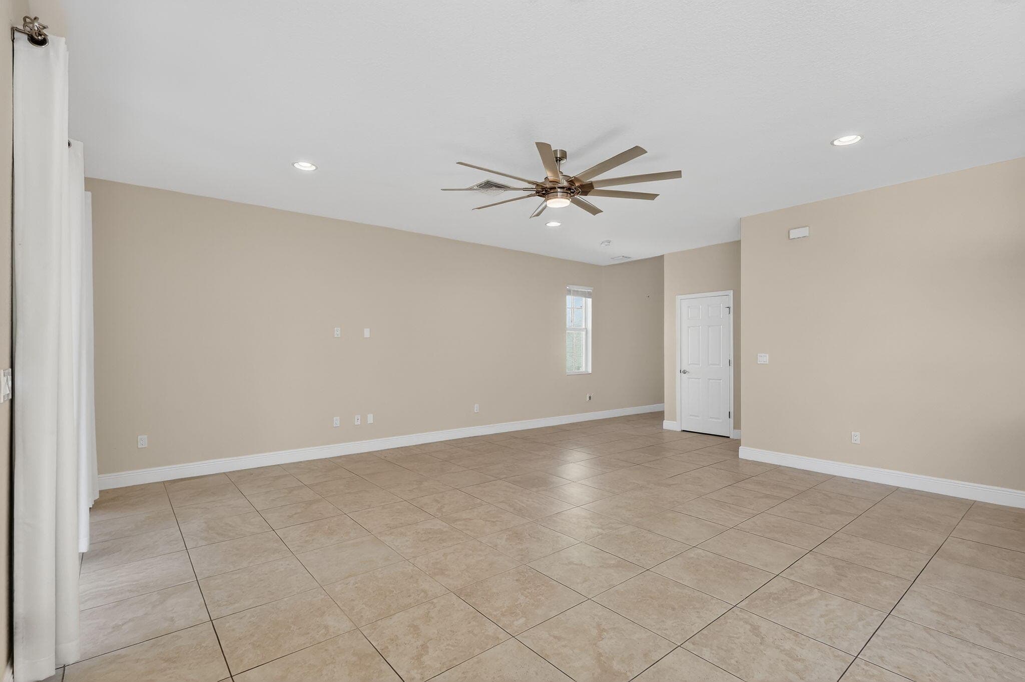 1609 NW Cataluna Cir Circle, Port St. Lucie, FL 34986 — photo 10 of 73