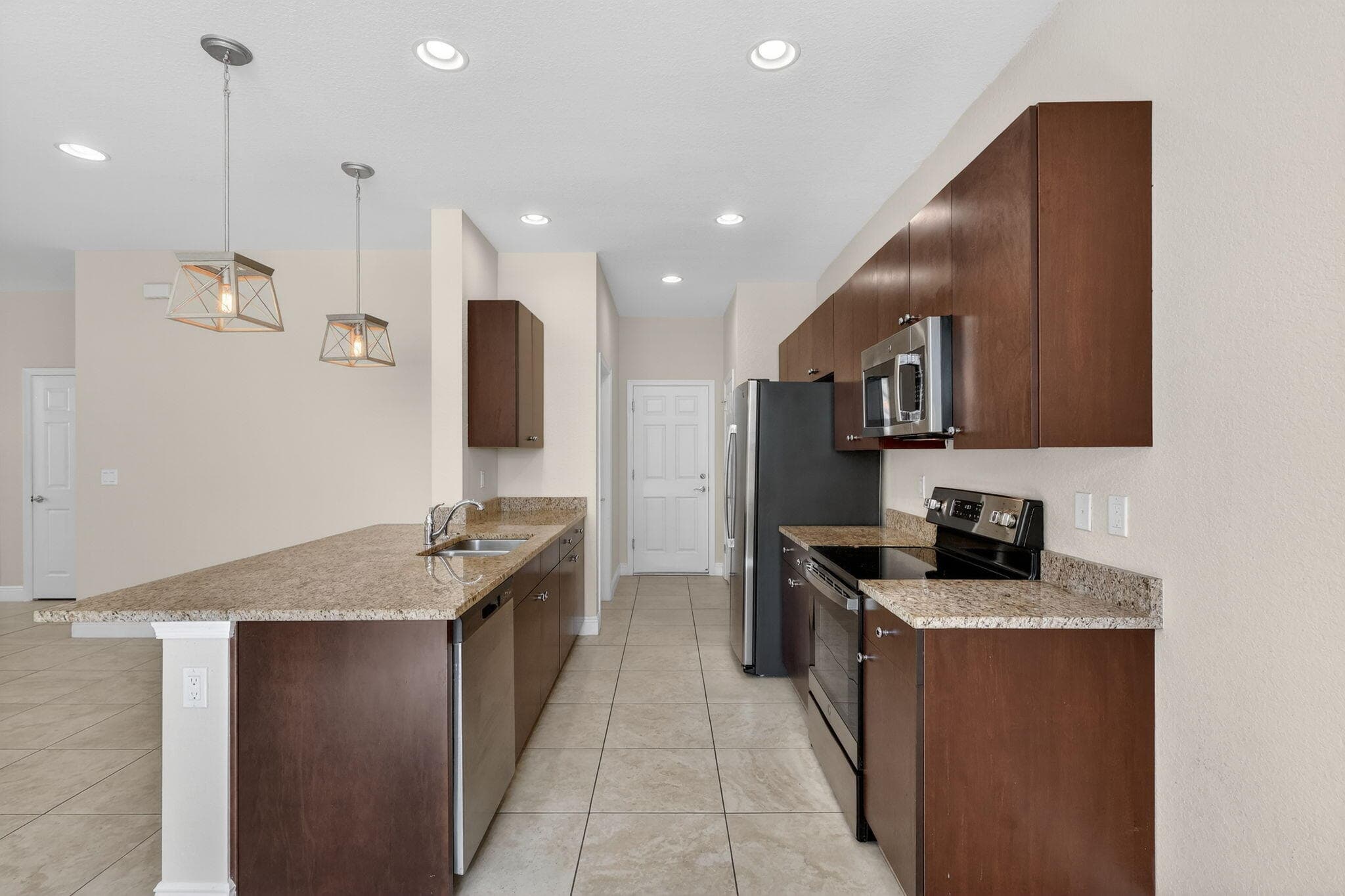 1609 NW Cataluna Cir Circle, Port St. Lucie, FL 34986 — photo 14 of 73
