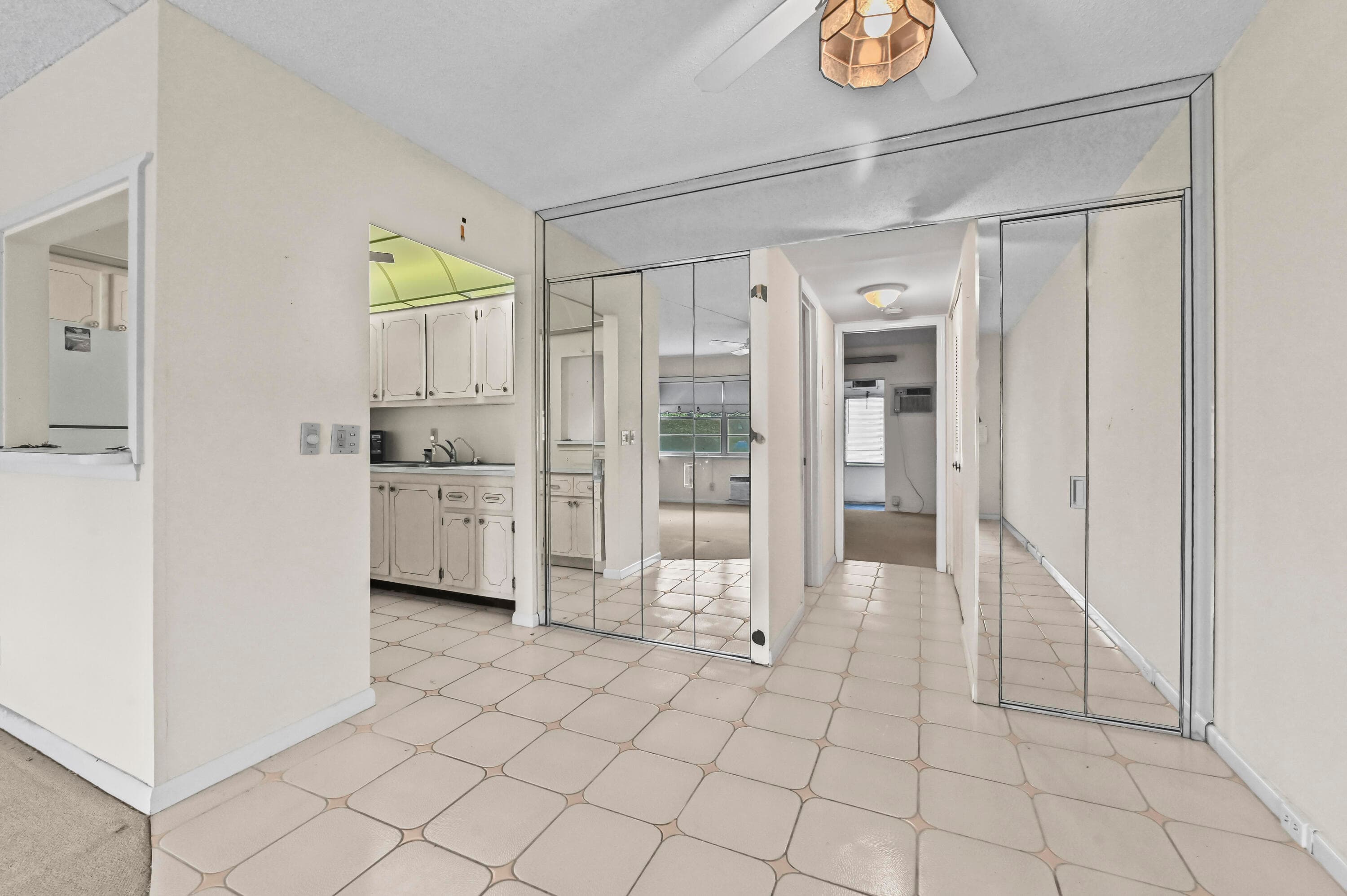 411 Durham N, Deerfield Beach, FL 33442 — photo 7 of 22