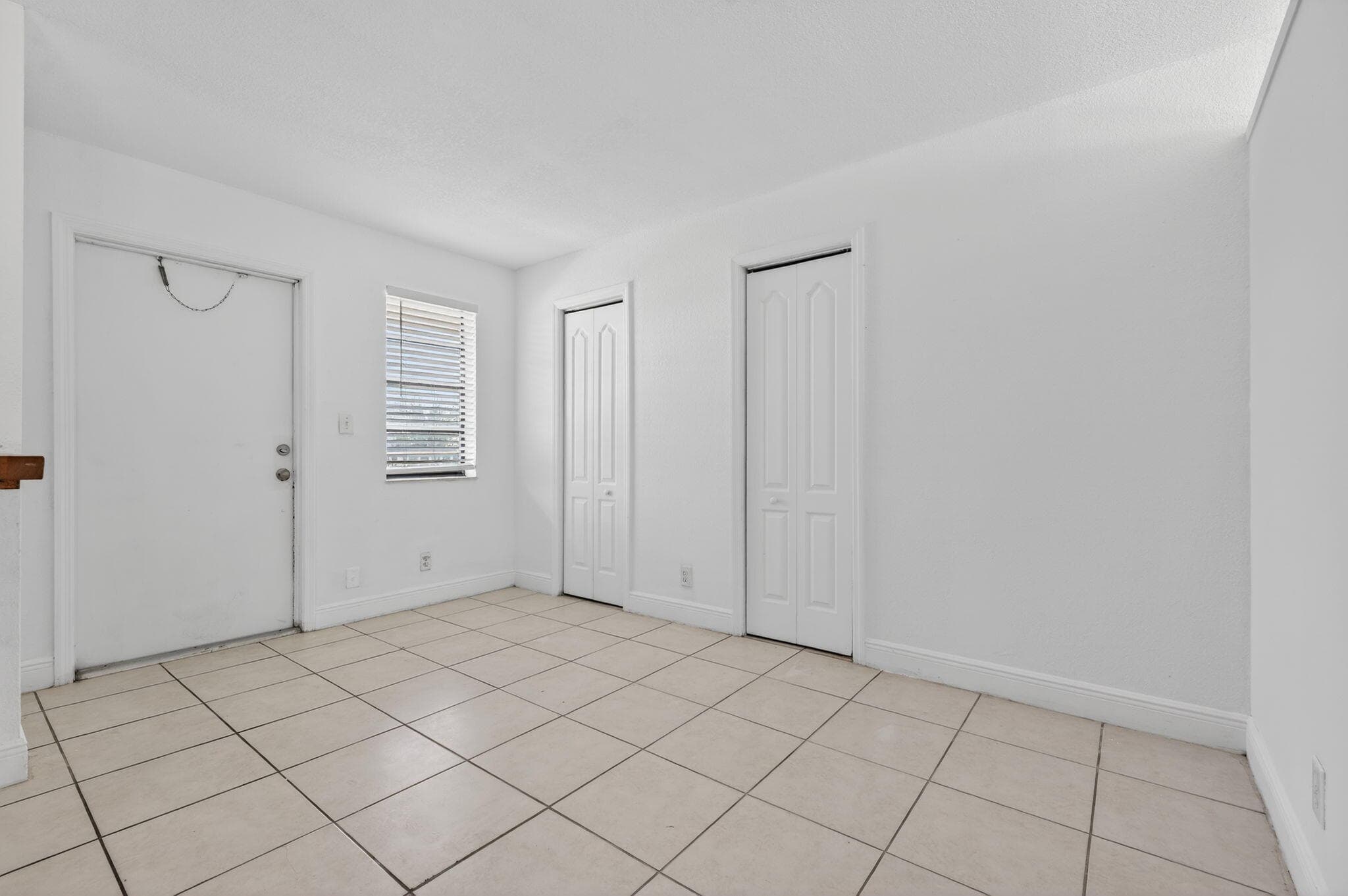 4081 N Dixie Highway 17, Oakland Park, FL 33334 — photo 4 of 16