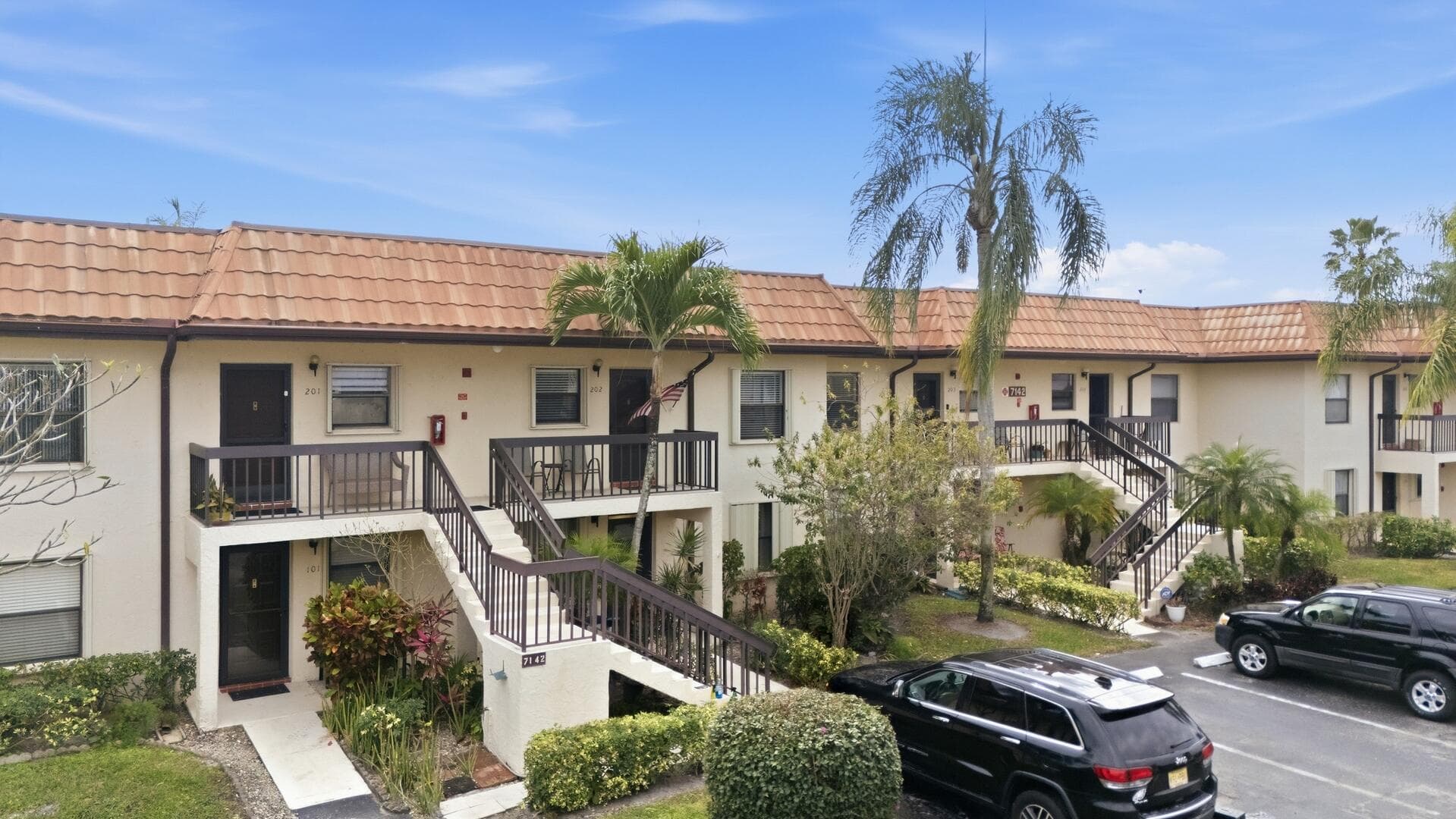 7142 Golf Colony Court 102, Lake Worth, FL 33467 — photo 1 of 24
