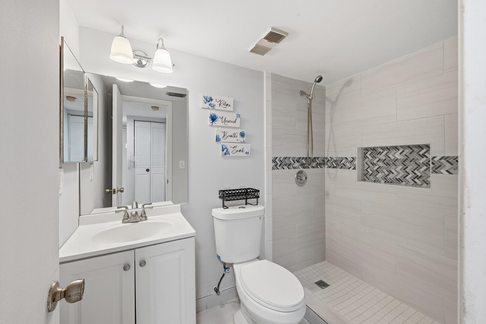 7142 Golf Colony Court 102, Lake Worth, FL 33467 — photo 12 of 24
