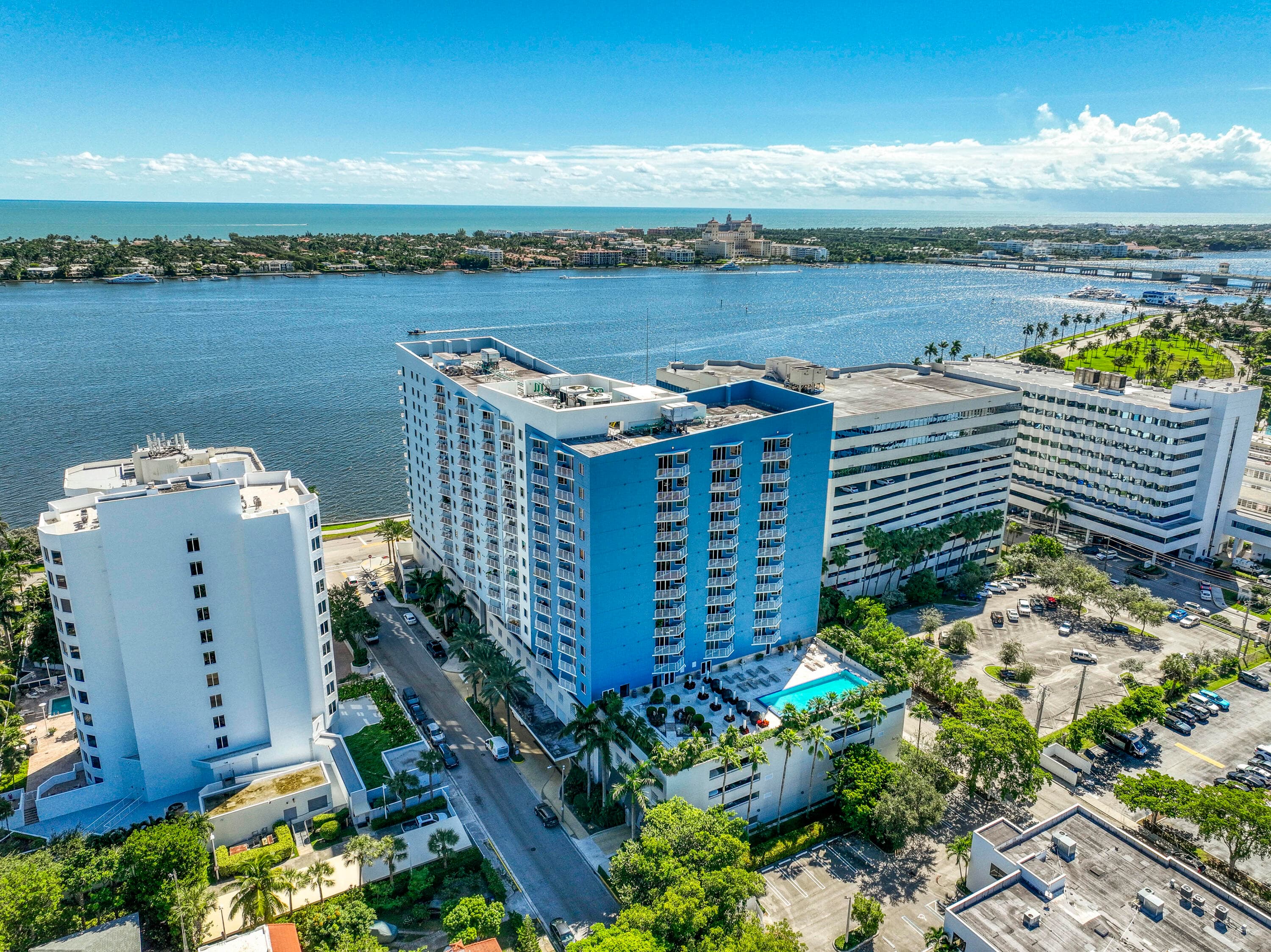 1551 N Flagler Drive Lph-16, West Palm Beach, FL 33401 — photo 1 of 32