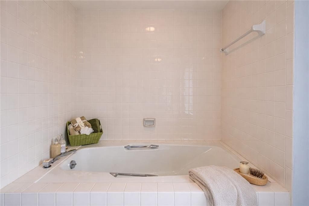5690 Highway A1a Highway 101n, Indian River Shores, FL 32963 — photo 23 of 36